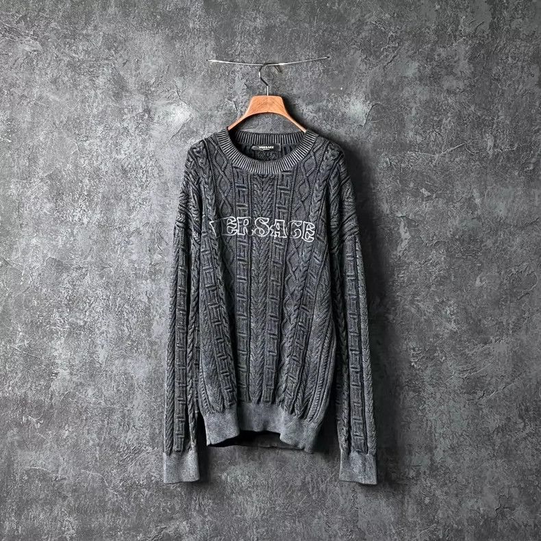Versace Versace Grey letter cotton sweater Size US M / EU 48-50 / 2 - 1 Thumbnail