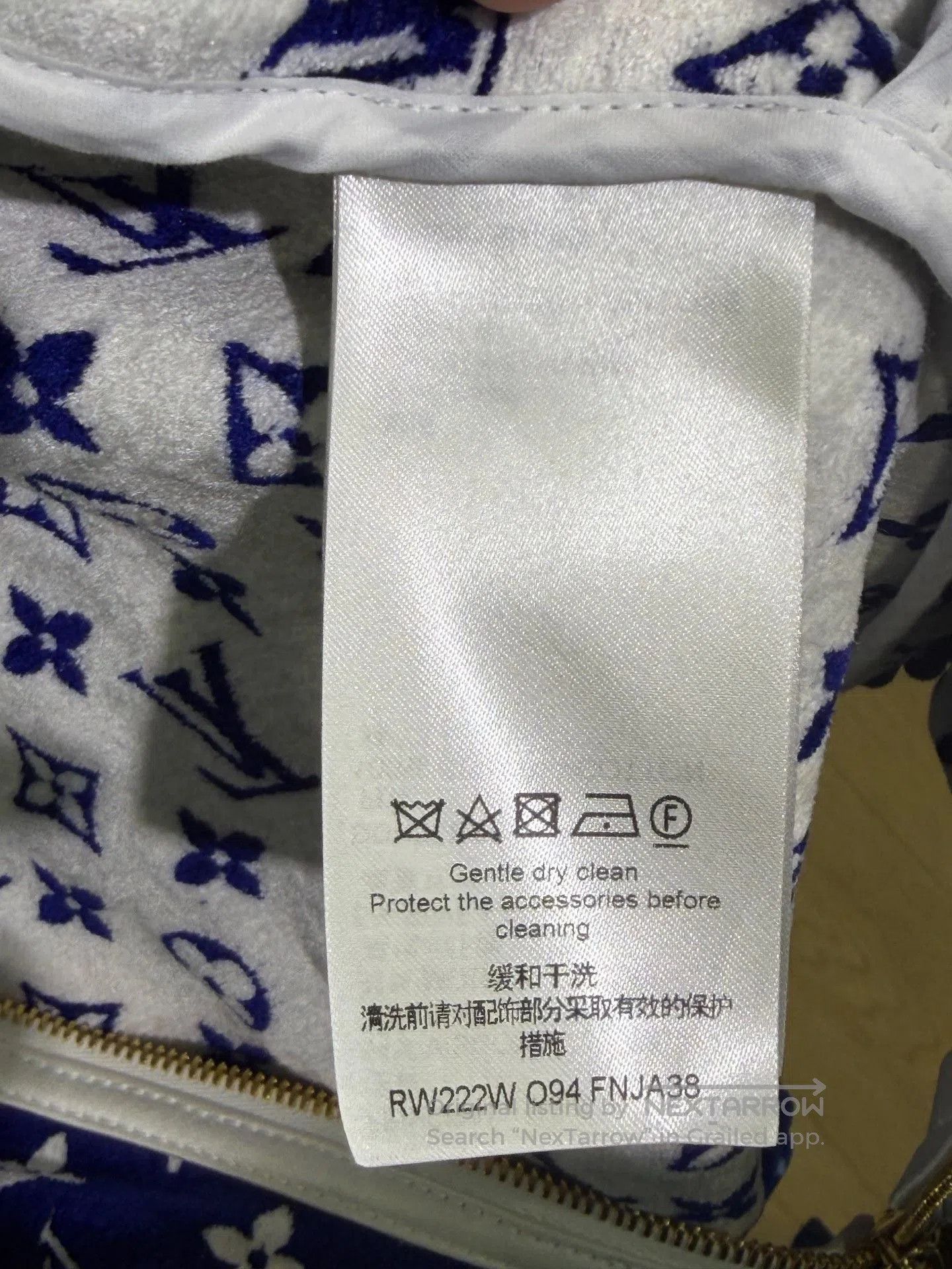 Louis Vuitton Louis Vuitton Blue Velvet Logo Print Hooded Jacket. Size XS / US 0-2 / IT 36-38 - 5 Thumbnail