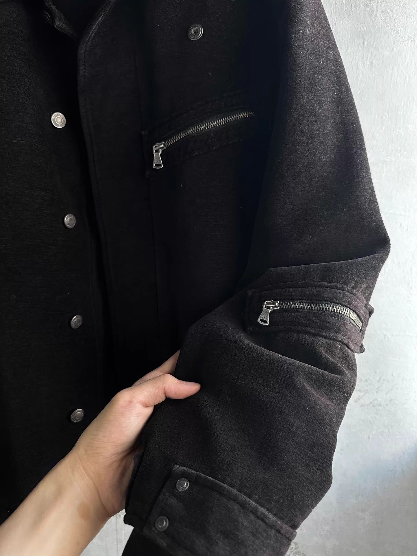 Calvin Klein Calvin Klein 00s Vtg Black Suede Rivet Zip-Up Jacket Size US L / EU 52-54 / 3 - 1 Thumbnail
