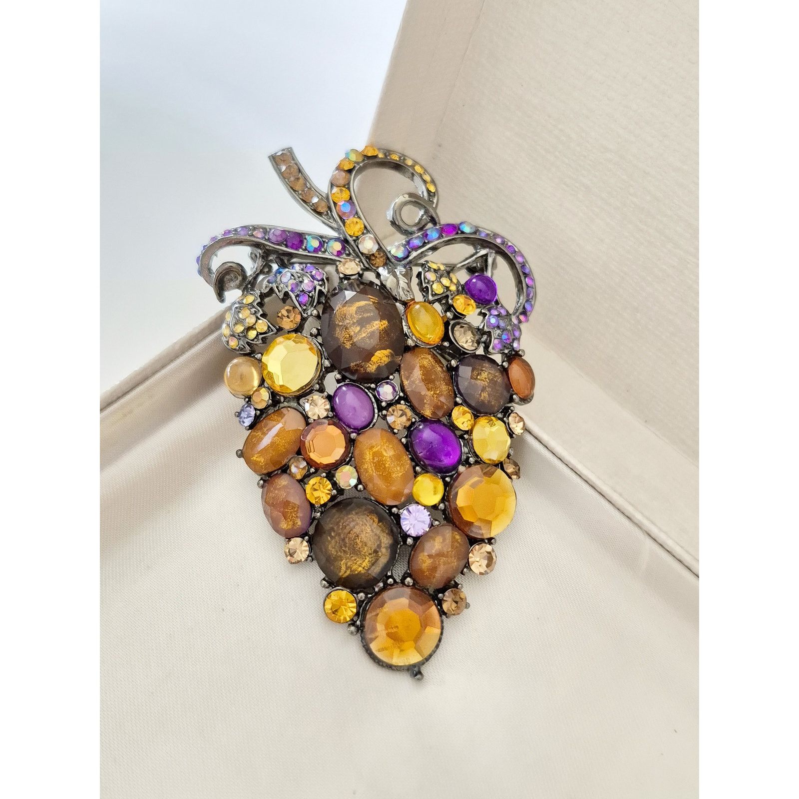 Other Large Grape Multi-color Rhinestone Brooch Size ONE SIZE - 1 Thumbnail