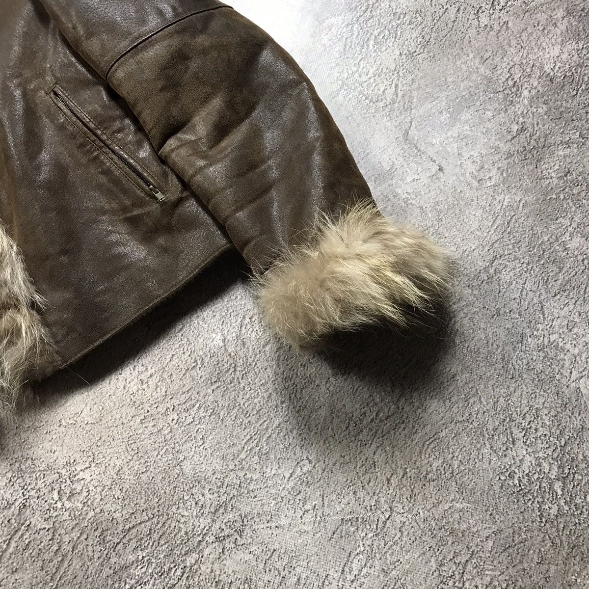 Vintage Vintage Y2K Faux Fur Leather Jacket Grunge Streetwear Boxy L Size L / US 10 / IT 46 - 5 Thumbnail