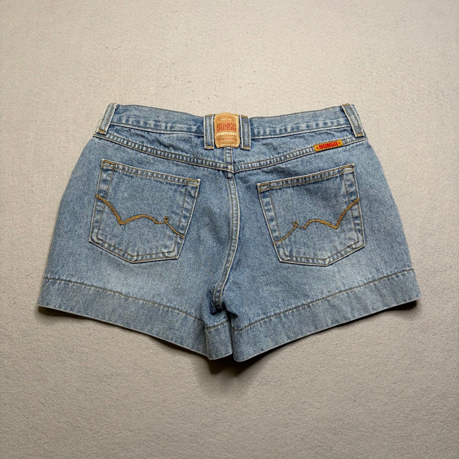 Vintage Bongo Denim Shorts Women’s Size 5 Light Wash Y2K Vintage Size 28" / US 6 / IT 42 - 2 Thumbnail