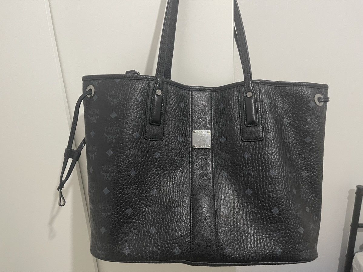 MCM Flip handbag Size ONE SIZE - 1 Thumbnail