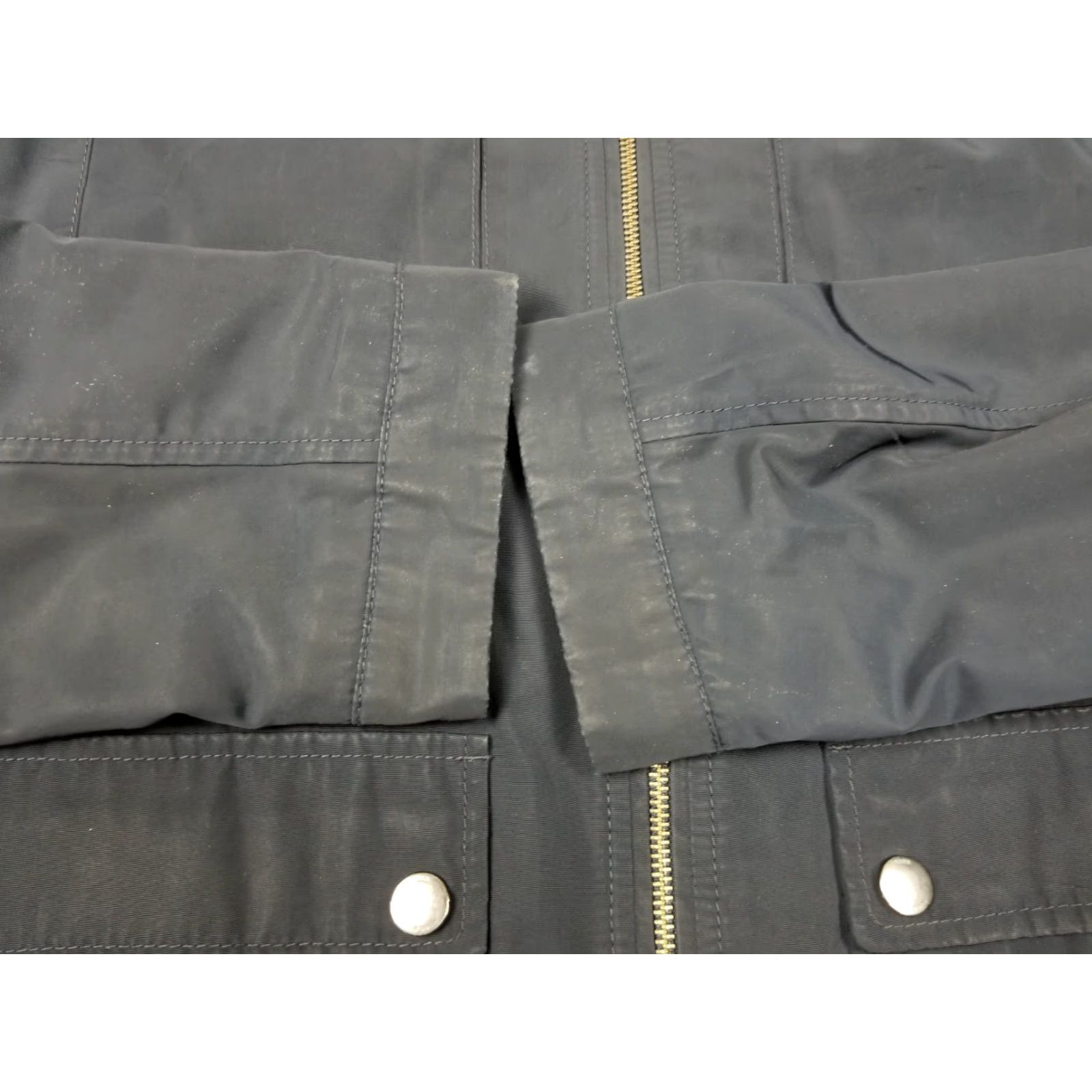 Hugo Boss HUGO BOSS Nylon Light Jacket SZ 42R Shirt Men Black Full Zip Crew Neck 27 Inch Top to Bottom 24 Inch Cross Chest Cross Shoulder 20 Inch Size US XS / EU 42 / 0 - 6 Thumbnail