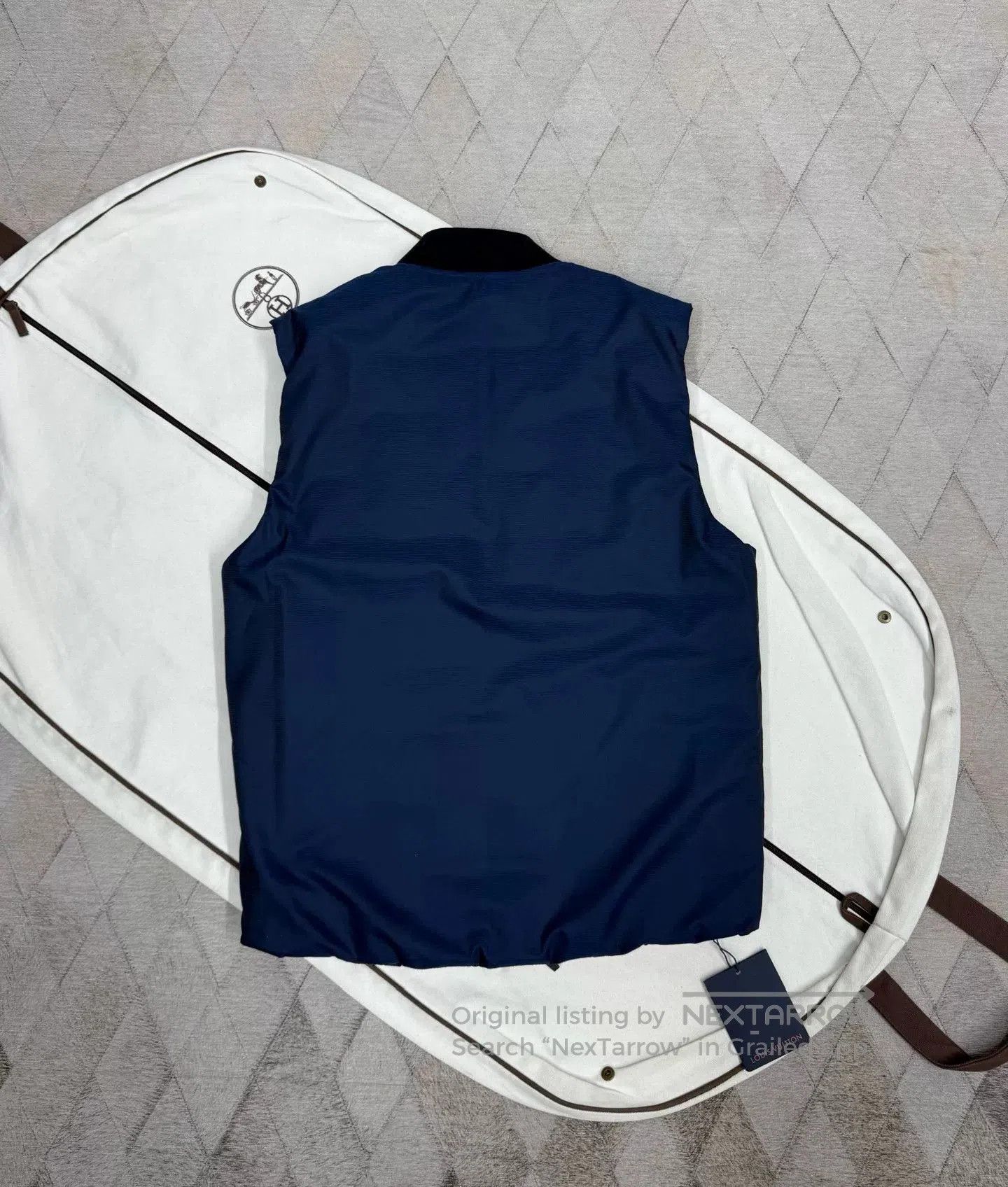 Louis Vuitton LV Reversible Down Vest. Size US M / EU 48-50 / 2 - 6 Thumbnail