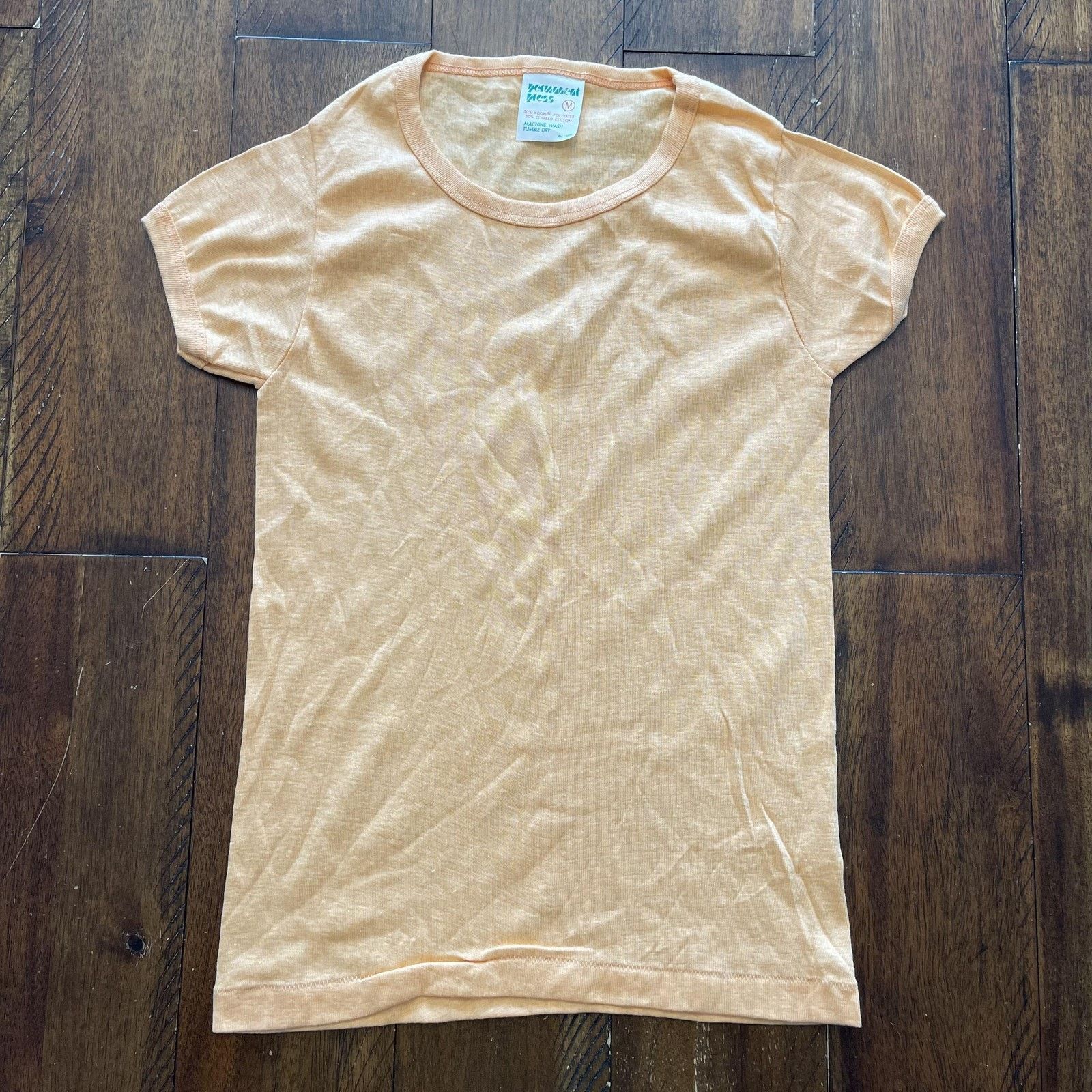 Vintage Permanent Press Shirt Womens M Peach Orange Soft Crewneck Size M / US 6-8 / IT 42-44 - 2 Thumbnail
