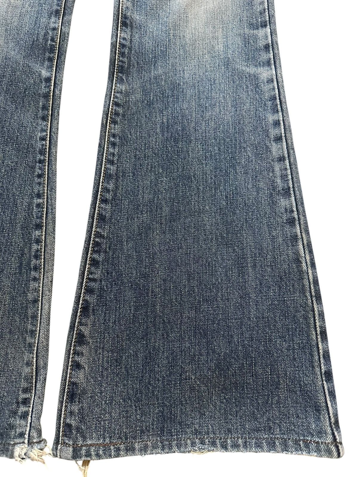 Edwin Vintage Edwin 400 Blue Faded Wash Distress Flare Jeans Size US 30 / EU 46 - 7 Thumbnail