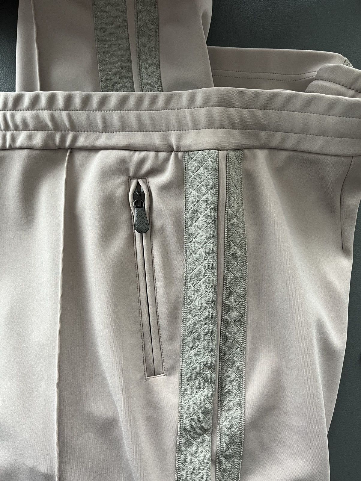 Bottega Veneta $3k Bottega Veneta Pant Brand New Size US 36 / EU 52 - 15 Thumbnail