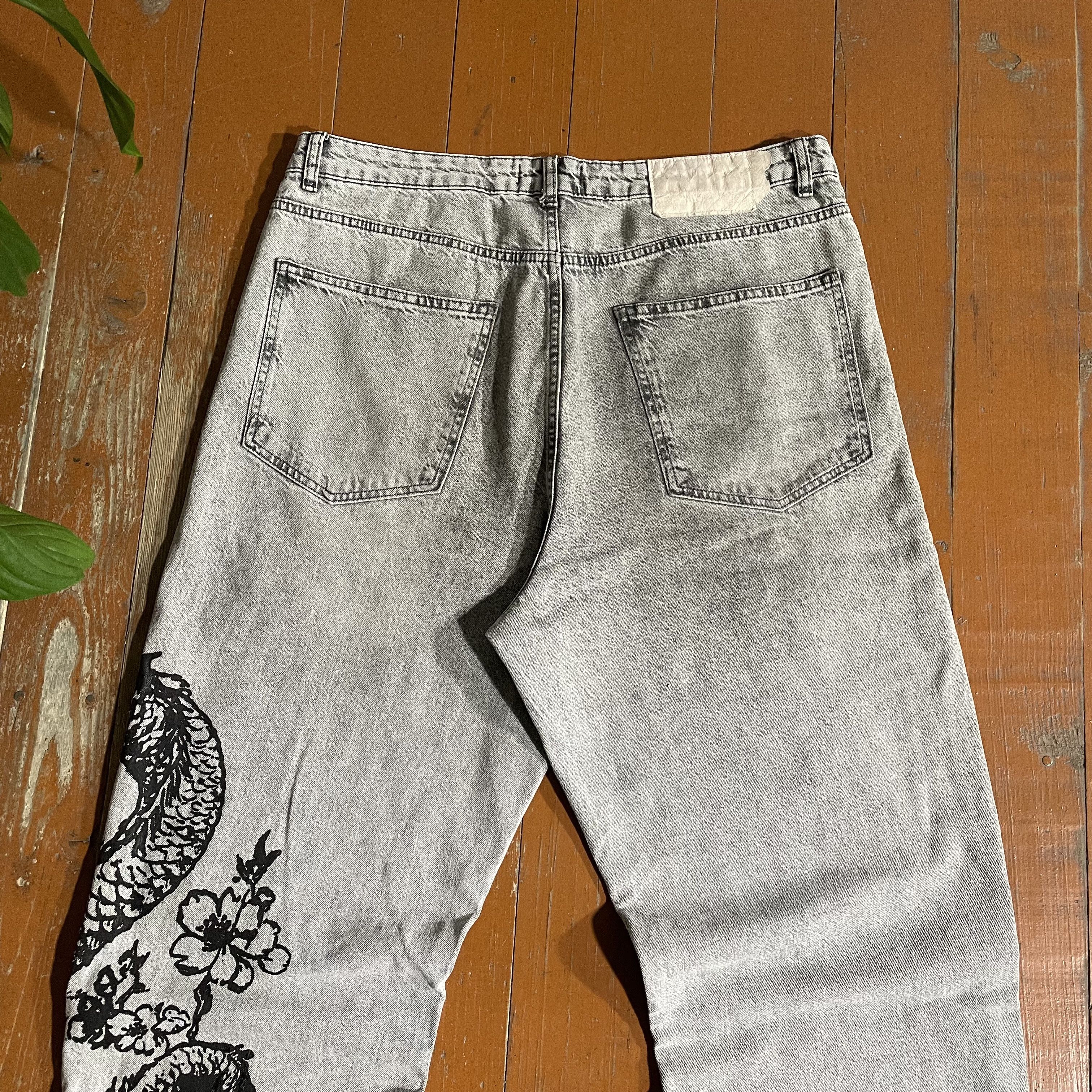 Other Custom pants baggy fit art Dragon distressed alt rare Size US 36 / EU 52 - 11 Thumbnail