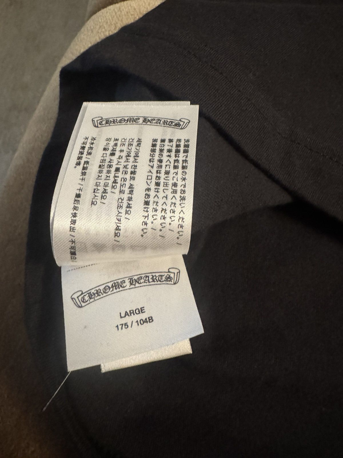 Chrome Hearts NECK LOGO T SHIRT "BLACK/OLIVE" Size US L / EU 52-54 / 3 - 4 Thumbnail