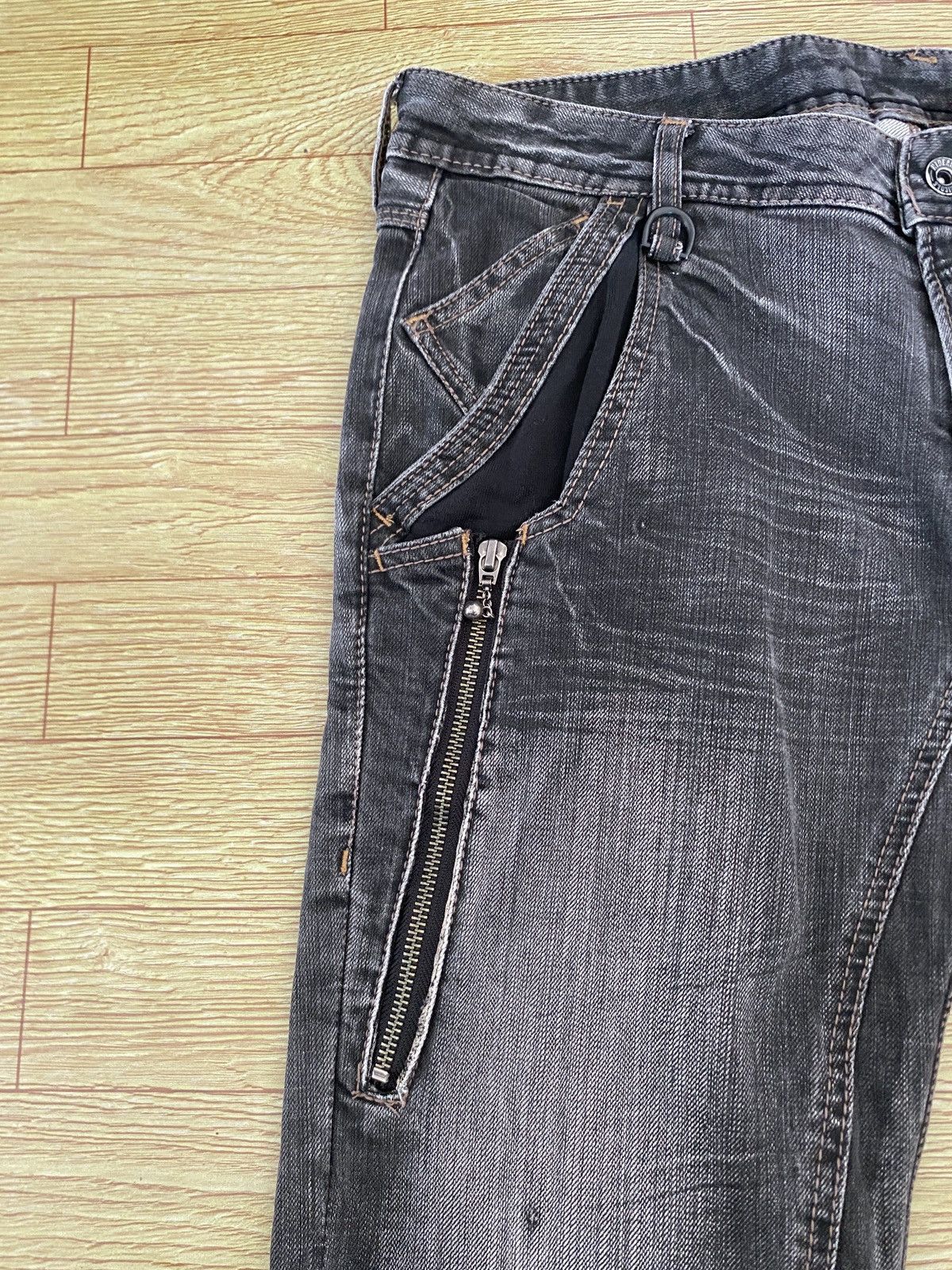 HIDEAWAYS Very Rare Vintage Japanese Brand Hideaways Jeans 1990s Size US 32 / EU 48 - 5 Thumbnail