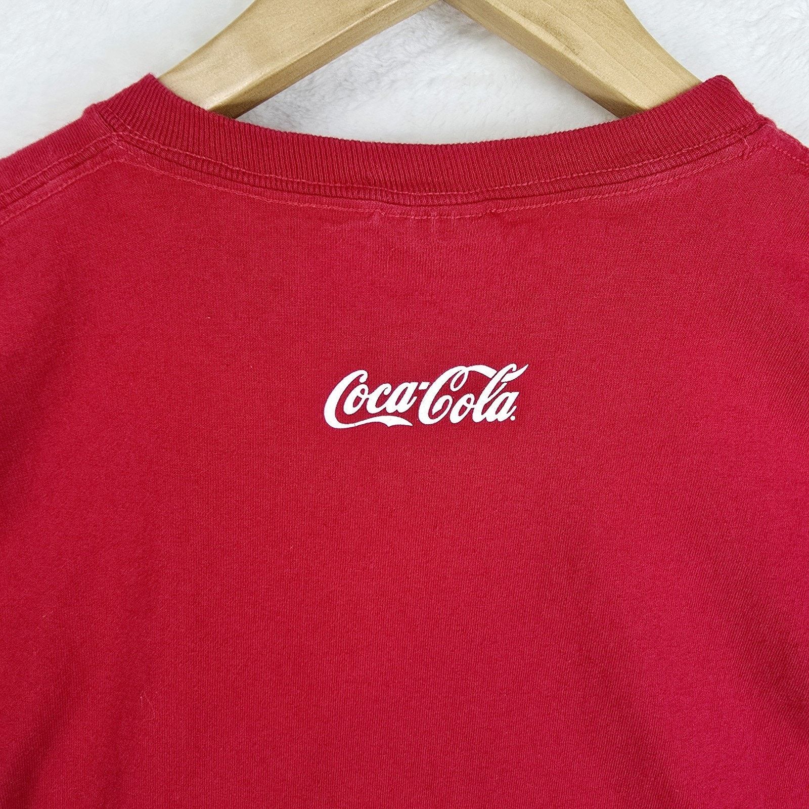 Hanes Vintage Coca Cola Botttle Wrap Around Shirt Large Red Y2K Size US L / EU 52-54 / 3 - 7 Thumbnail