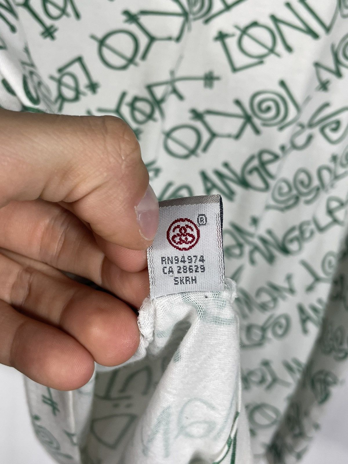 Stussy × Vintage Stussy Vintage Y2k T-shirt Tee Monogram Skate Avant Garde Size US M / EU 48-50 / 2 - 11 Thumbnail