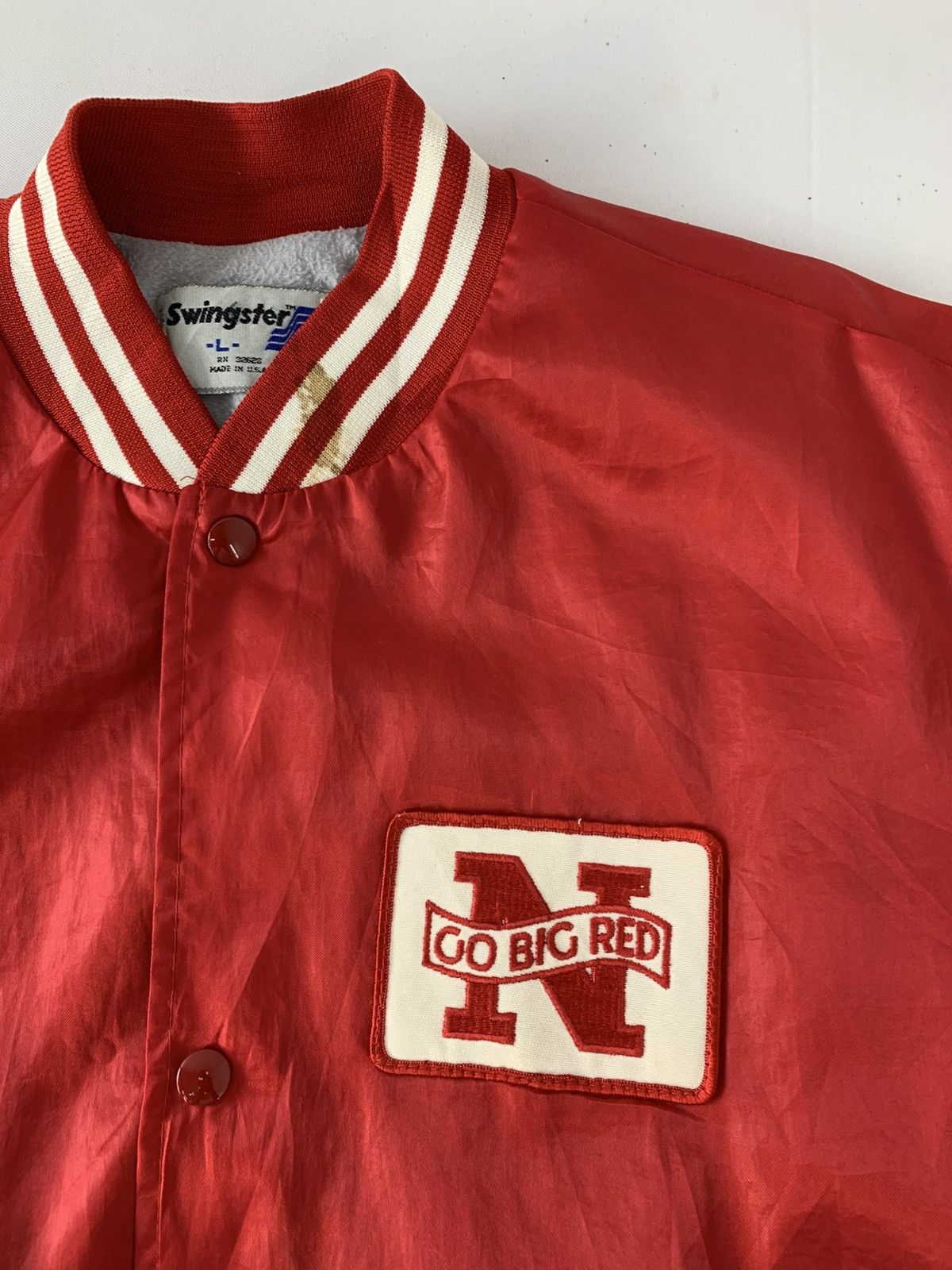 Swingster 90s Swingster Go Big Red Red Satin Bomber Varsity Jacket Size US L / EU 52-54 / 3 - 4 Thumbnail