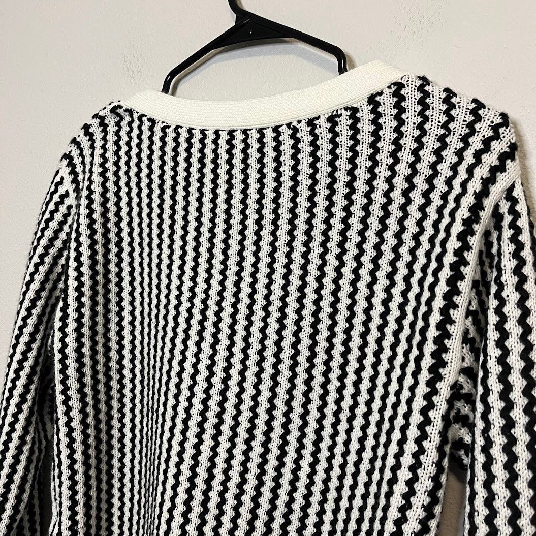 Designer Lucy Paris Taya Chevron Knit V-Neck Button Down Cardigan XS Size XS / US 0-2 / IT 36-38 - 4 Thumbnail