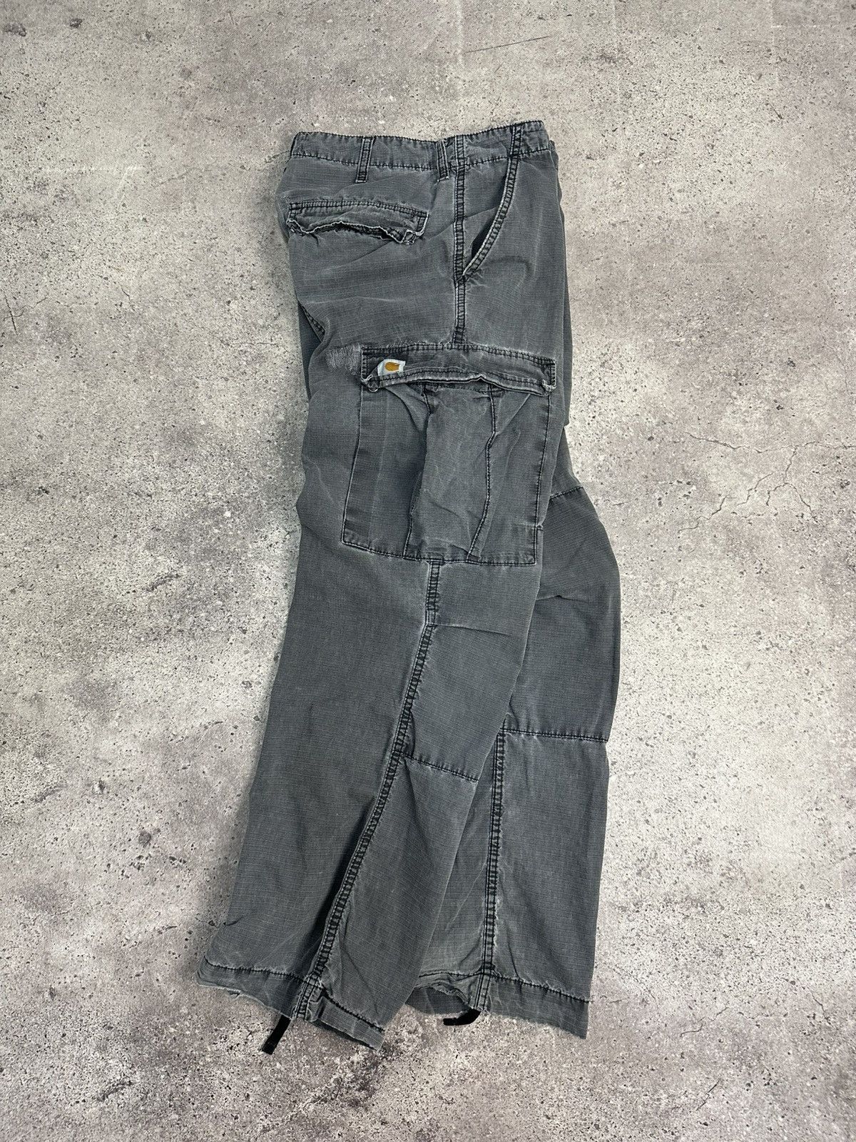 Carhartt Vintage Carhartt Cargo Pants Distressed Y2K Faded Gray Size US 30 / EU 46 - 16 Thumbnail