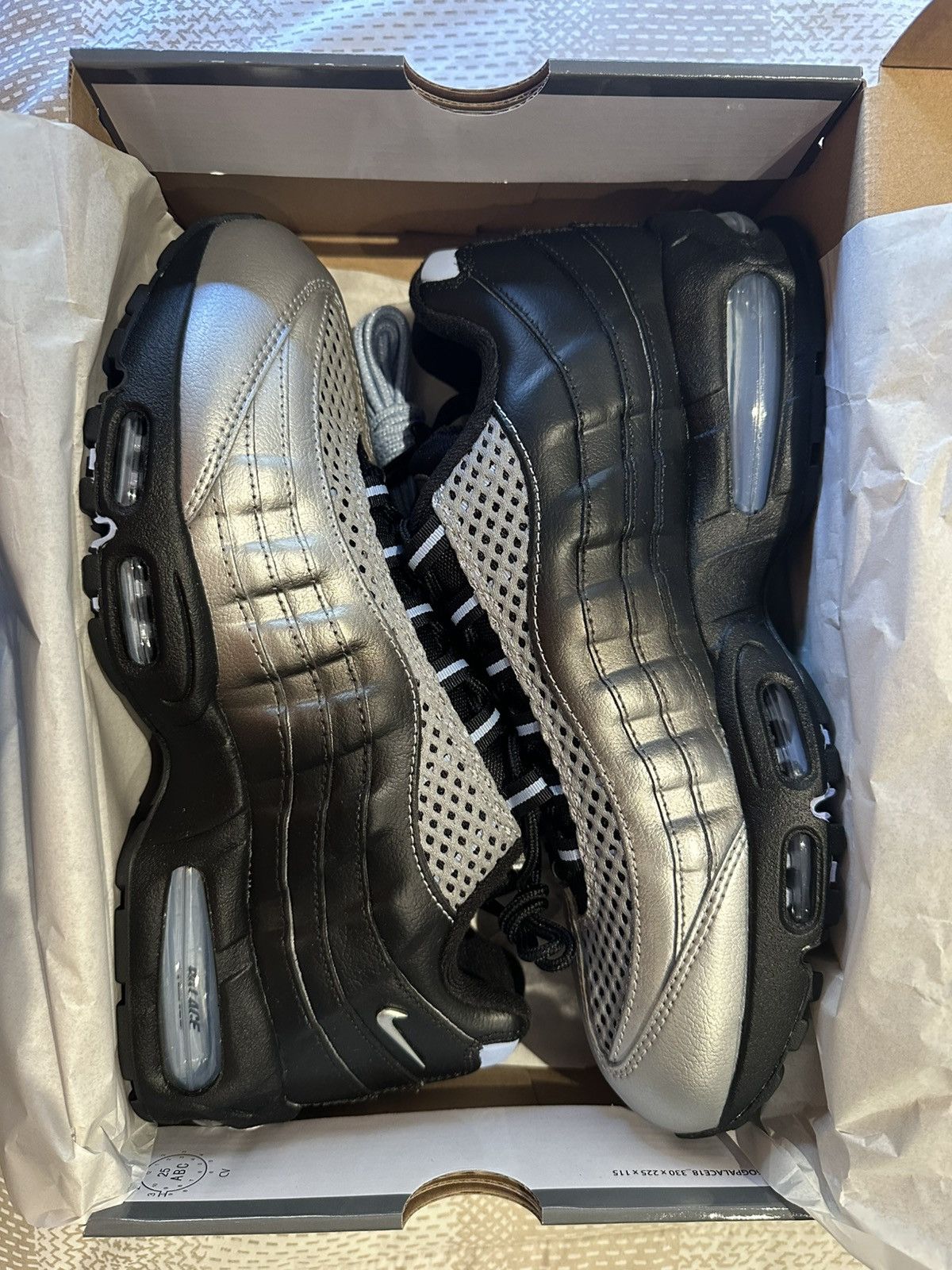 Palace Nike Air Max 95 Big Bubble Palace Size US 11.5 / EU 44-45 - 4 Thumbnail