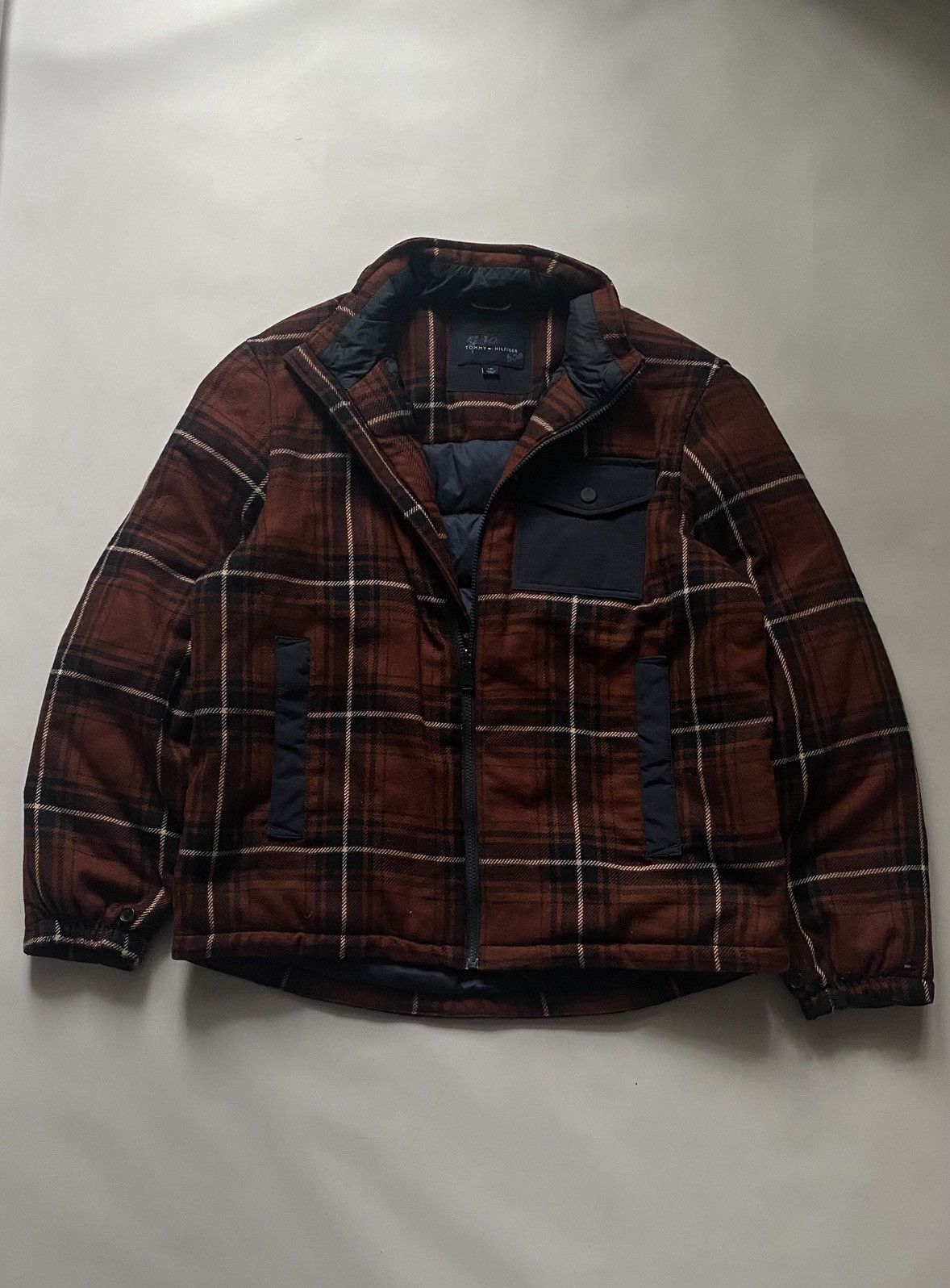 Tommy Hilfiger Tommy Hilfiger Puffer Coat Jacket Y2k Plaid Lumberjack style Size US L / EU 52-54 / 3 - 8 Thumbnail
