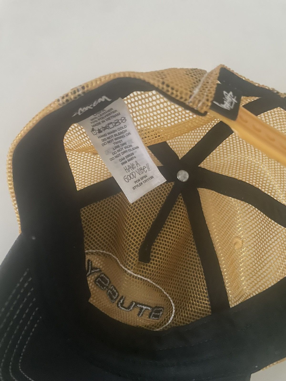 Stussy × Vintage STUSSY Low Pro Trucker Leather Cap Size ONE SIZE - 4 Thumbnail