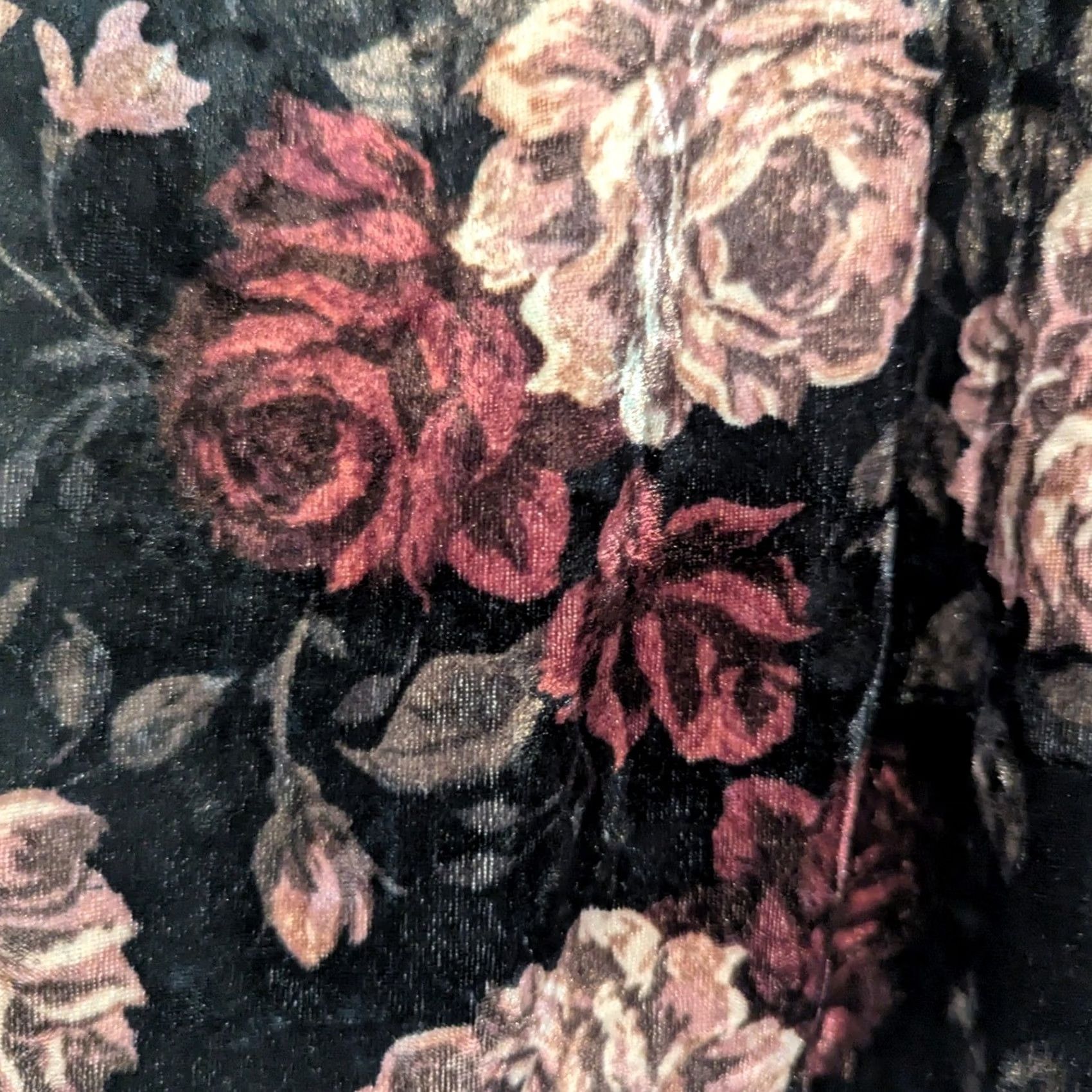 Vintage A. Byer Black Floral Velvet Off Shoulder Cap Sleeve Top Women's L Velvet Off Shoulder Shirt Size L / US 10 / IT 46 - 3 Thumbnail