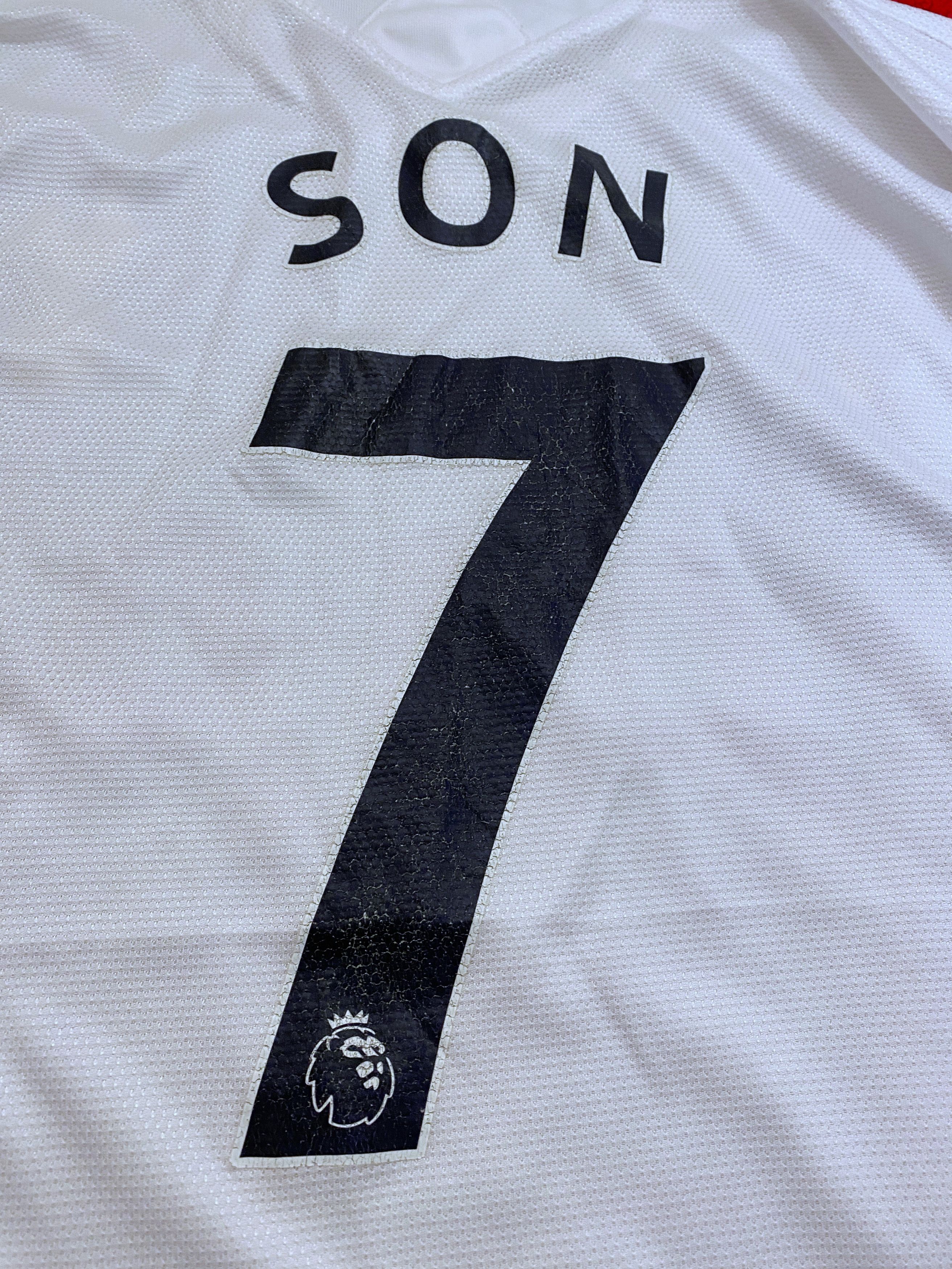 Nike Tottenham Spurs FC Son #7 Football Nike Soccer Jersey size M Size US M / EU 48-50 / 2 - 3 Thumbnail