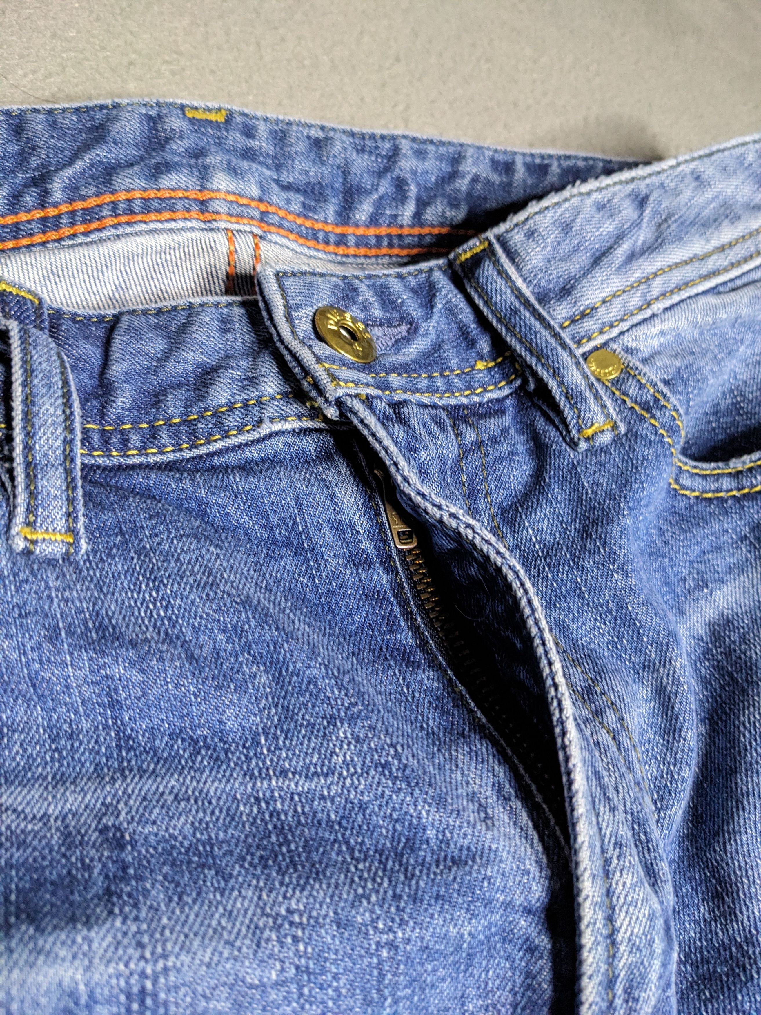 Diesel Diesel Mens Jean Shorts Size 30 Denim Stretch Whiskers Slim Size US 30 / EU 46 - 6 Thumbnail