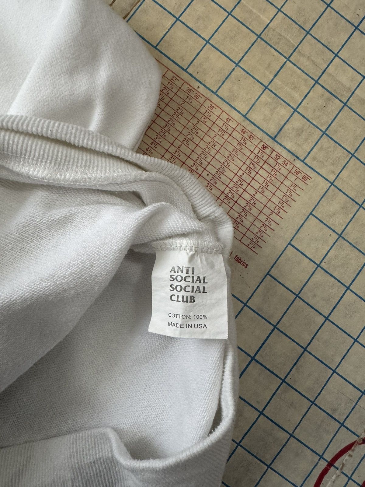 Anti Social Social Club Anti Social Social Club ASSC Hoodie White Large Pull Over Size US L / EU 52-54 / 3 - 10 Thumbnail