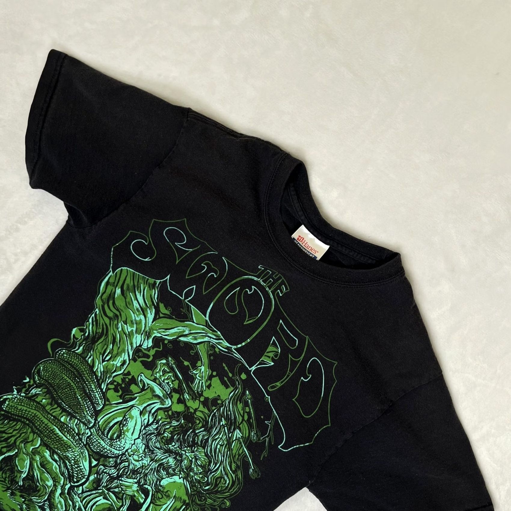 Hanes VINTAGE The Sword T-Shirt Black Green Graphic Band Rock Mens XS? Size US S / EU 44-46 / 1 - 3 Thumbnail