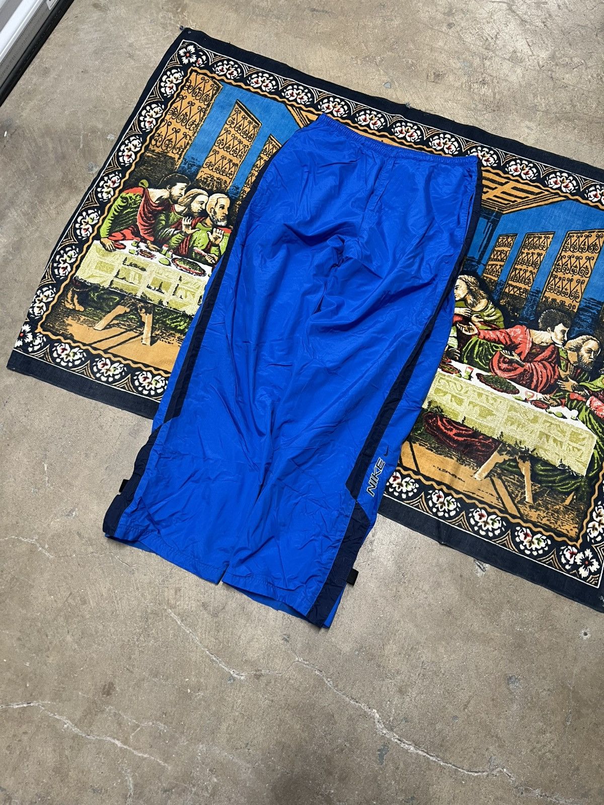 Nike Blue Nike track pants size large baggy skater sportswear y2k Size US 34 / EU 50 - 2 Thumbnail