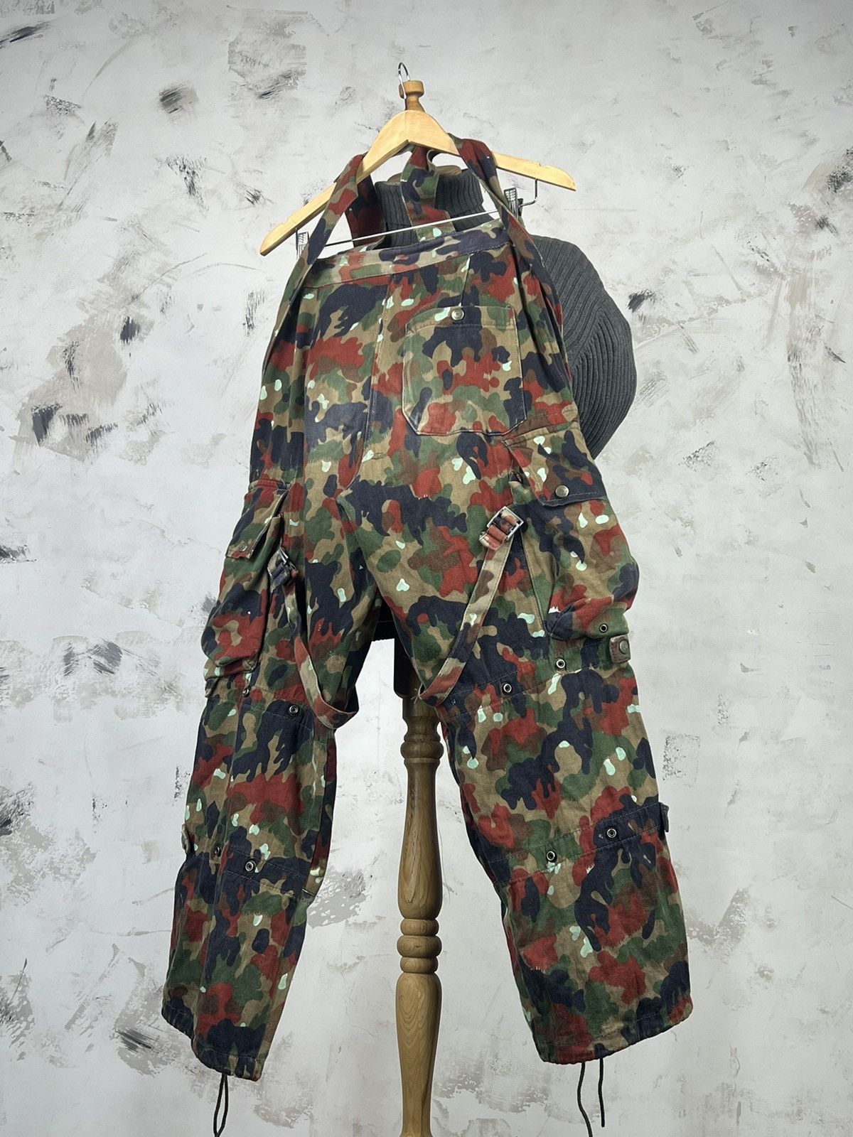 Vintage Vintage Swiss Alpenflage Cargo Bib Pants Size M - L Size US 32 / EU 48 - 7 Thumbnail