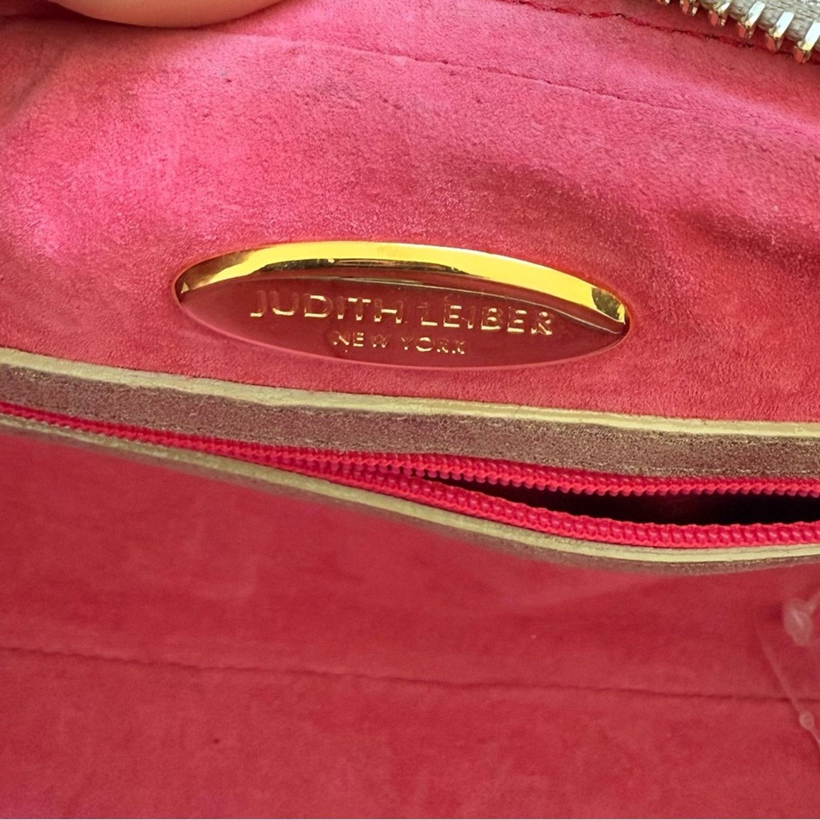 Judith Leiber JUDITH LEIBER lux exotic skin ostrich Vintage Retail 2800$ Size ONE SIZE - 6 Thumbnail