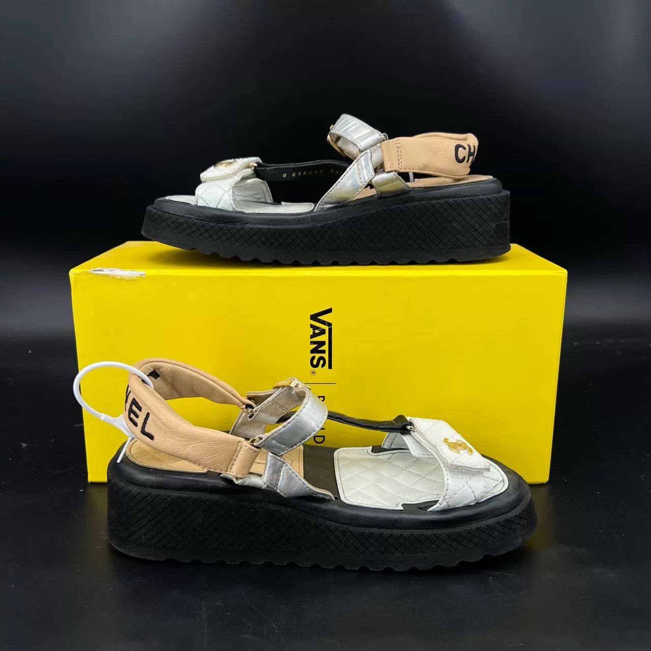 Chanel Chanel 22S Velcro Color Blocked Platform Sandals Size US 6 / IT 36 - 3 Thumbnail