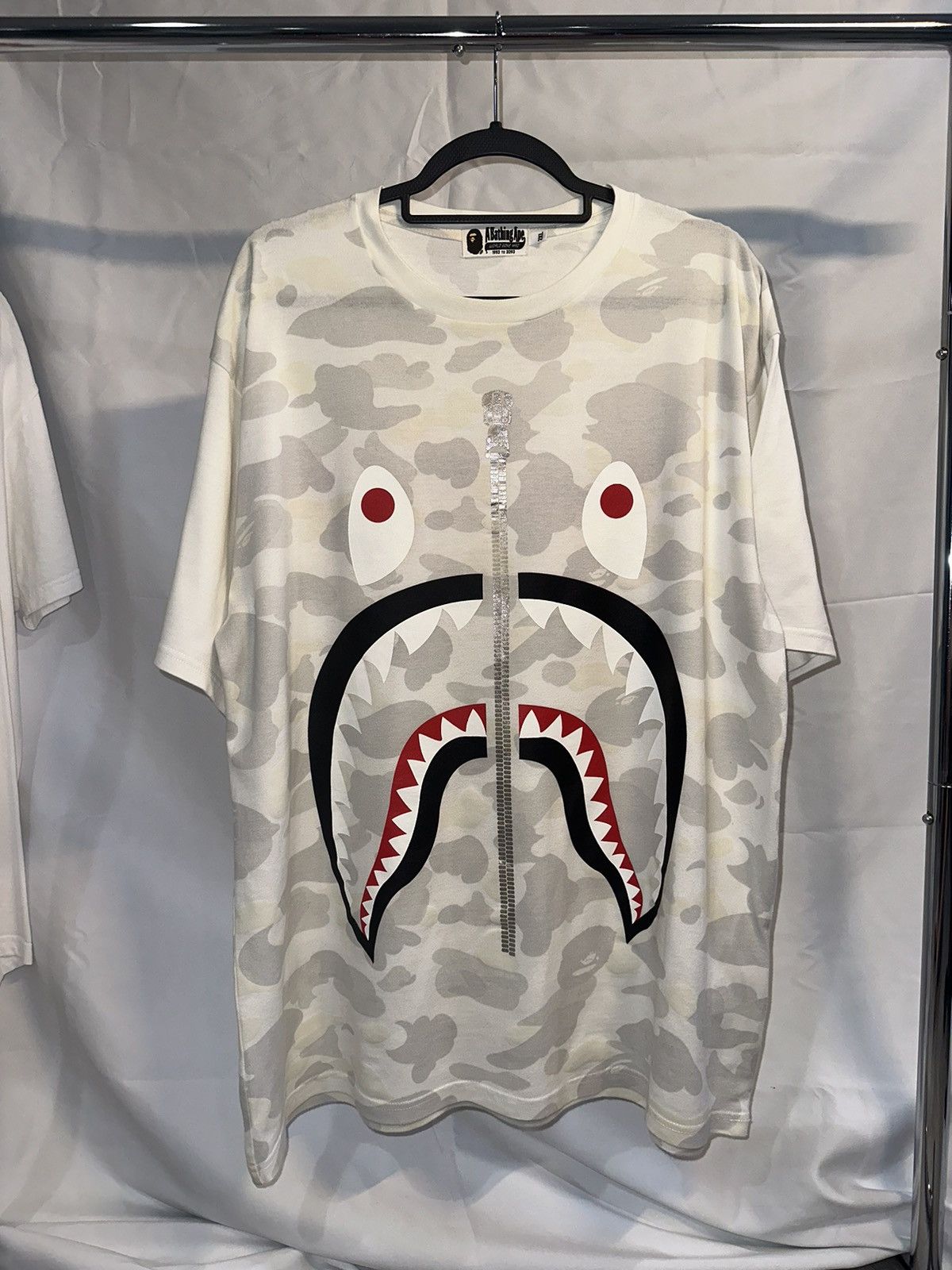 Bape BAPE Glow in the Dark Shark Camo Tee Size US XXL / EU 58 / 5 - 1 Thumbnail
