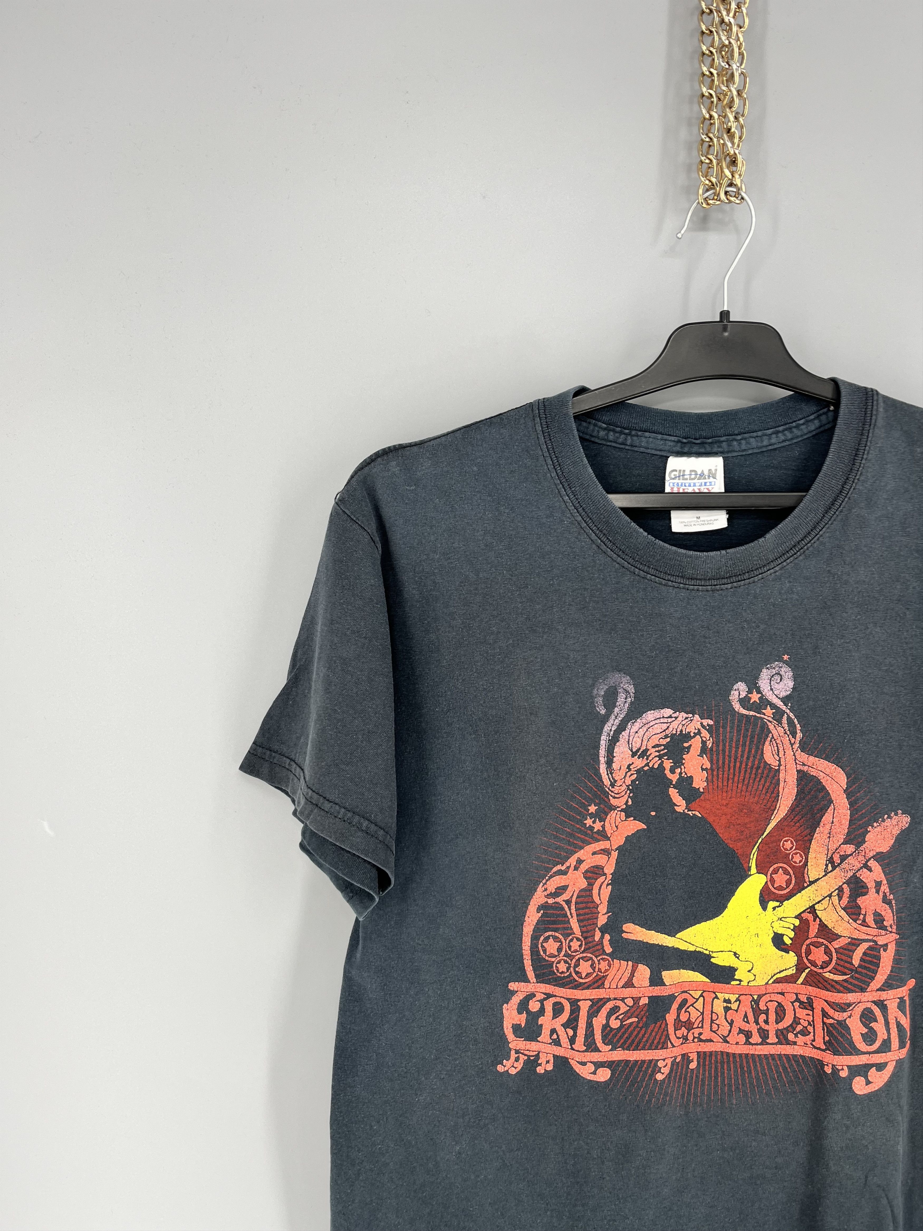 Band Tees Eric Clapton World Tour 2006/07 Europe T-shirt Size US L / EU 52-54 / 3 - 4 Thumbnail