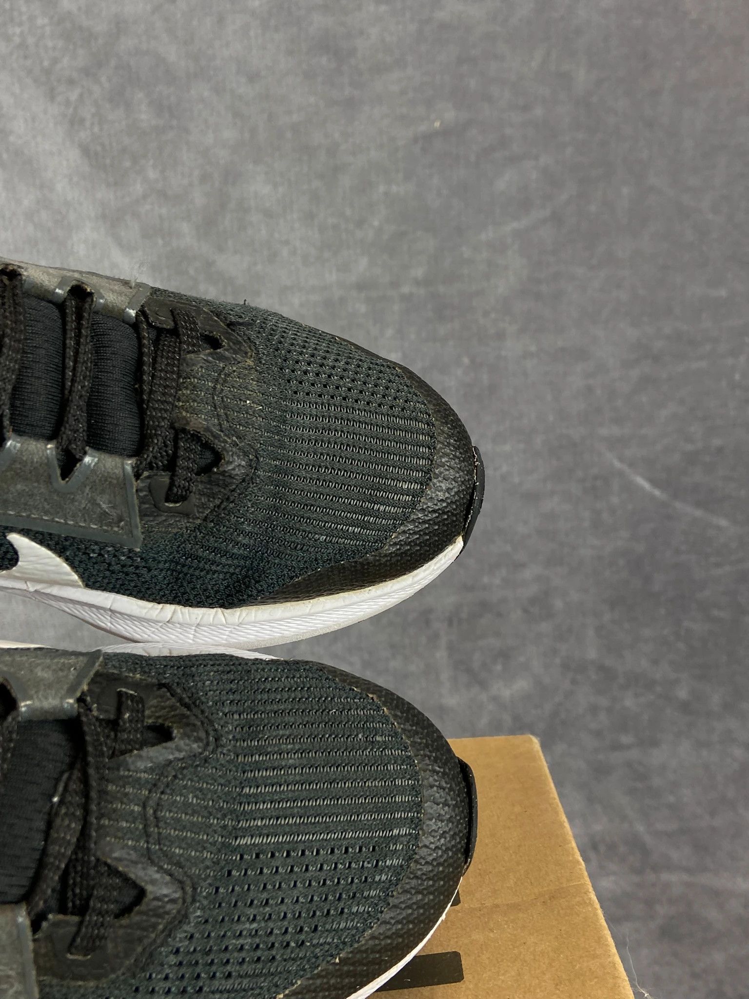 Nike Nike Pegasus 40 Black Running Shoes Size 36.5 Size US 5 / EU 37 - 6 Thumbnail