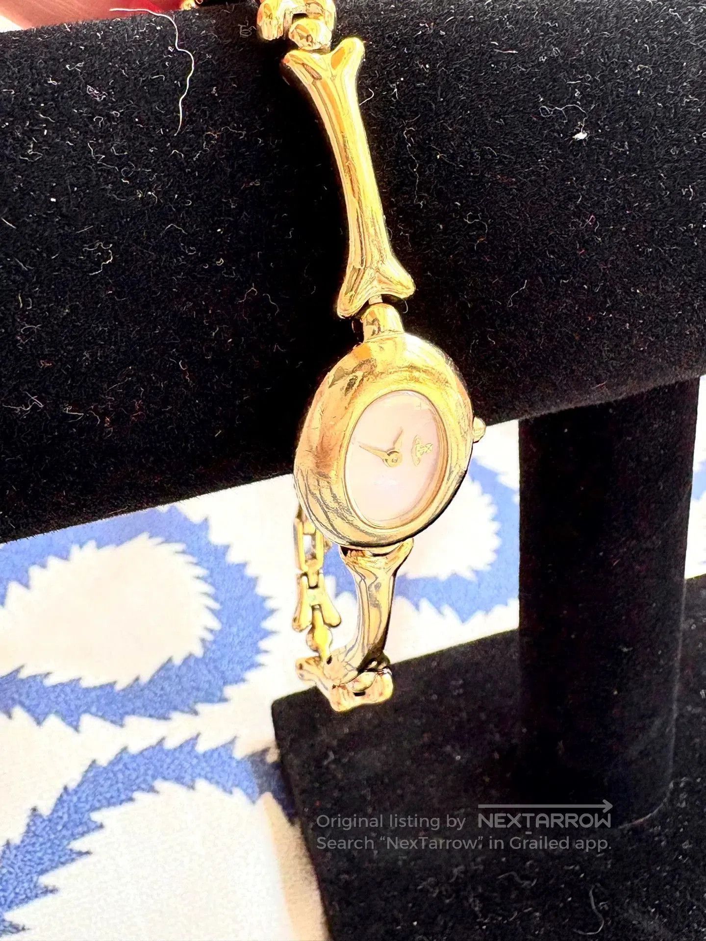 Vivienne Westwood Vivienne Westwood Gold Chain Watch. Size ONE SIZE - 7 Thumbnail