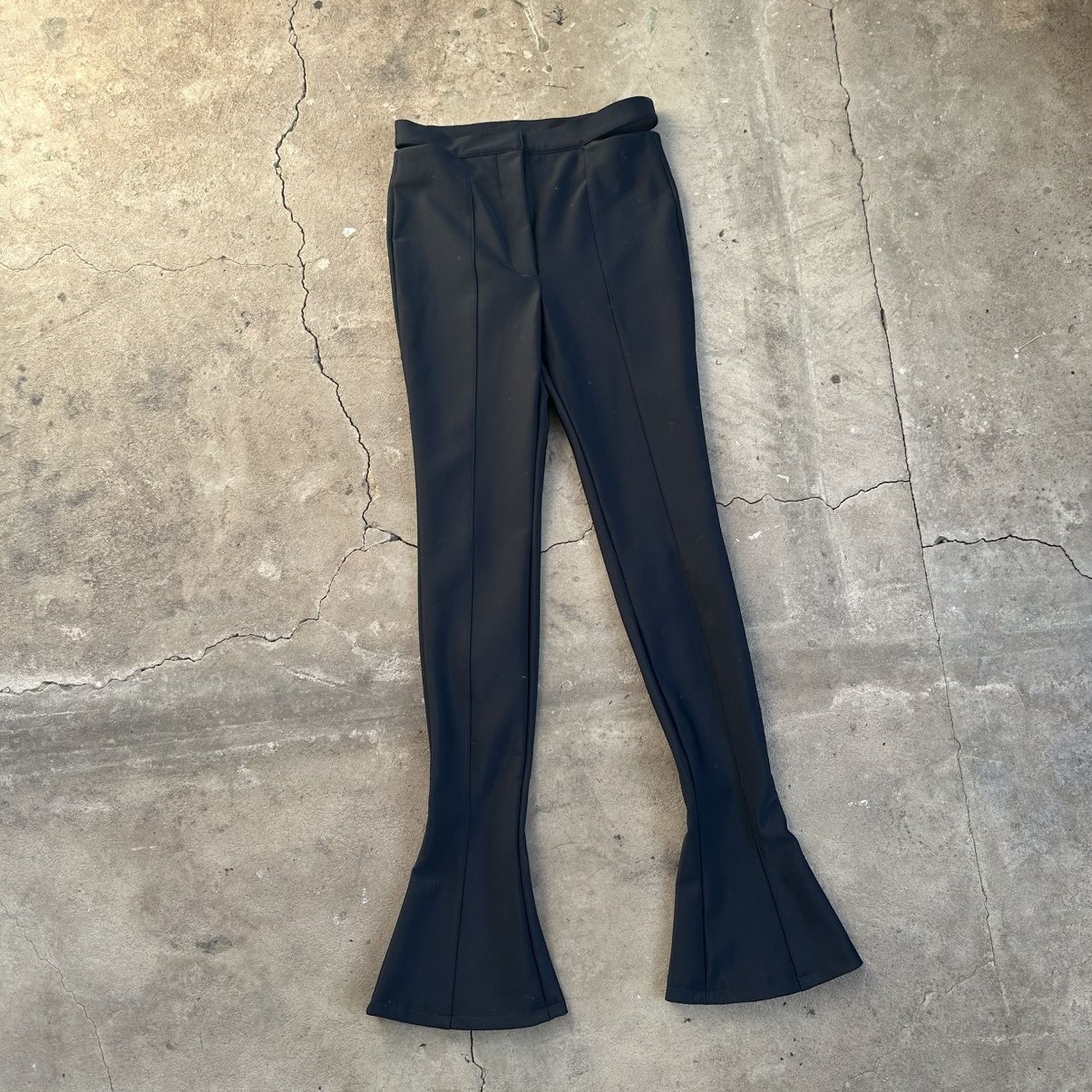 H&M × Mugler Black cut off flared pants Size 28" / US 6 / IT 42 - 4 Thumbnail