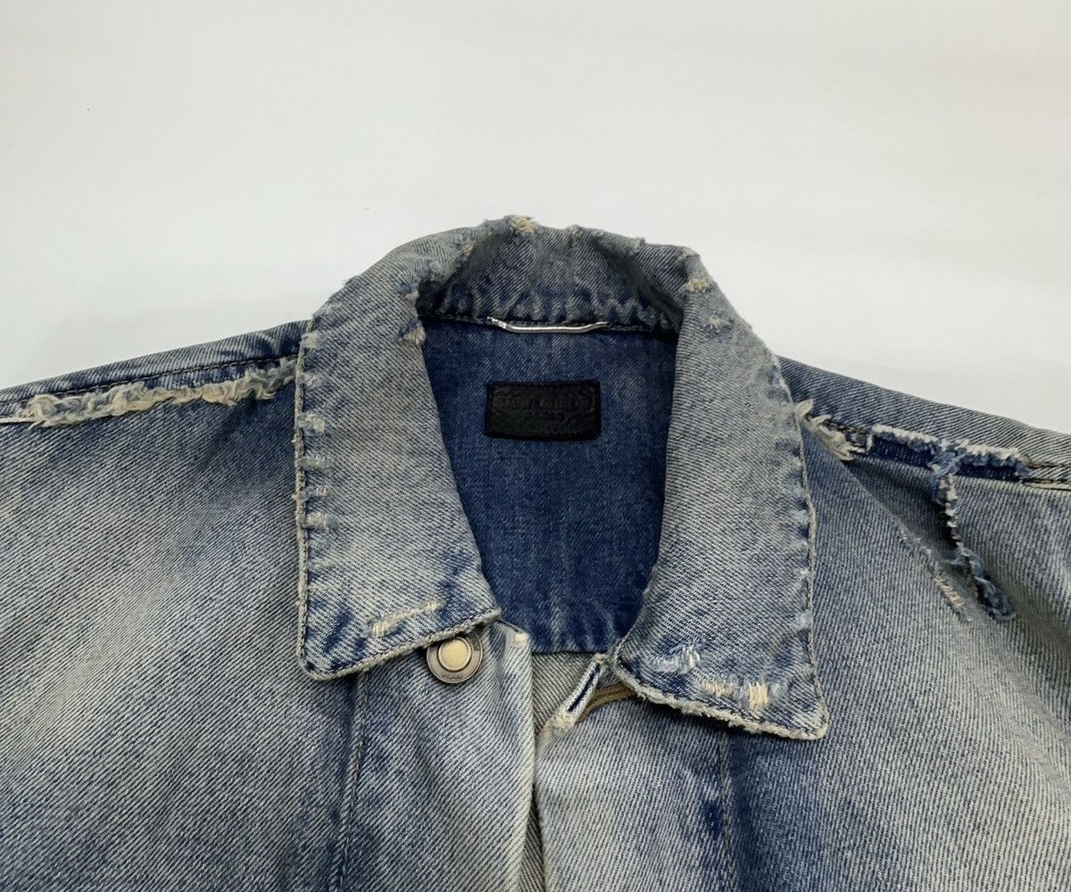 Saint Laurent Paris Saint Laurent Paris Distressed Denim Jacket Size XS / US 0-2 / IT 36-38 - 3 Thumbnail