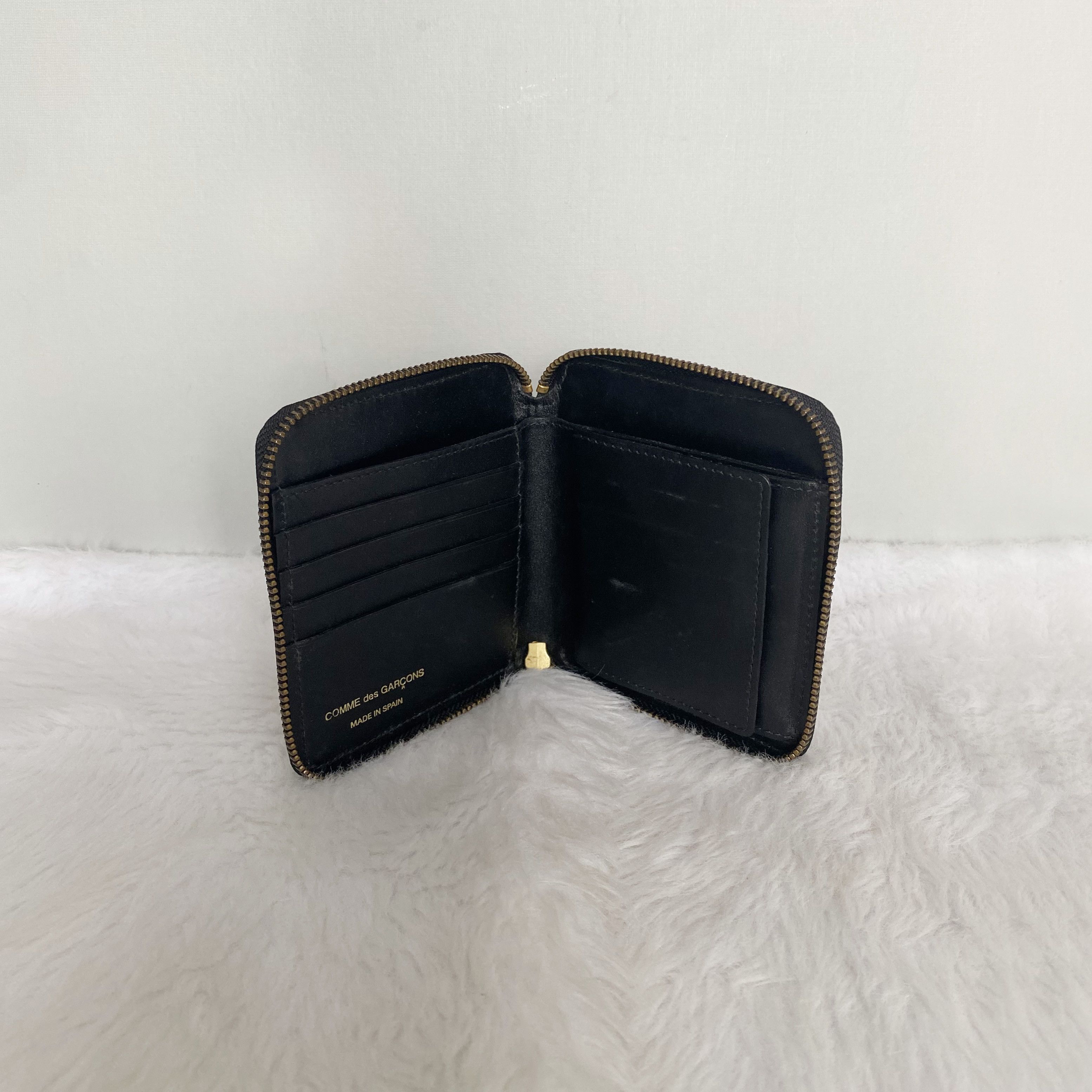 Comme des Garcons COMME DES GARCONS Black Alphabet Calf Leather Zip Wallet Size ONE SIZE - 8 Thumbnail