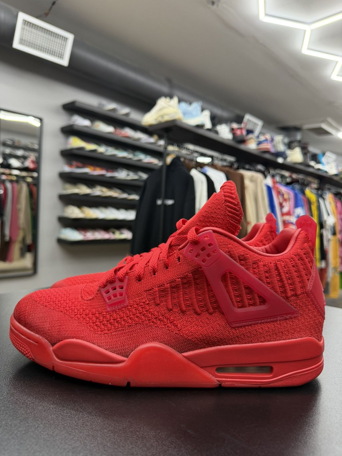 Jordan Brand Size 11.5 - Jordan 4 Retro Flyknit Red Size US 11.5 / EU 44-45 - 1 Thumbnail