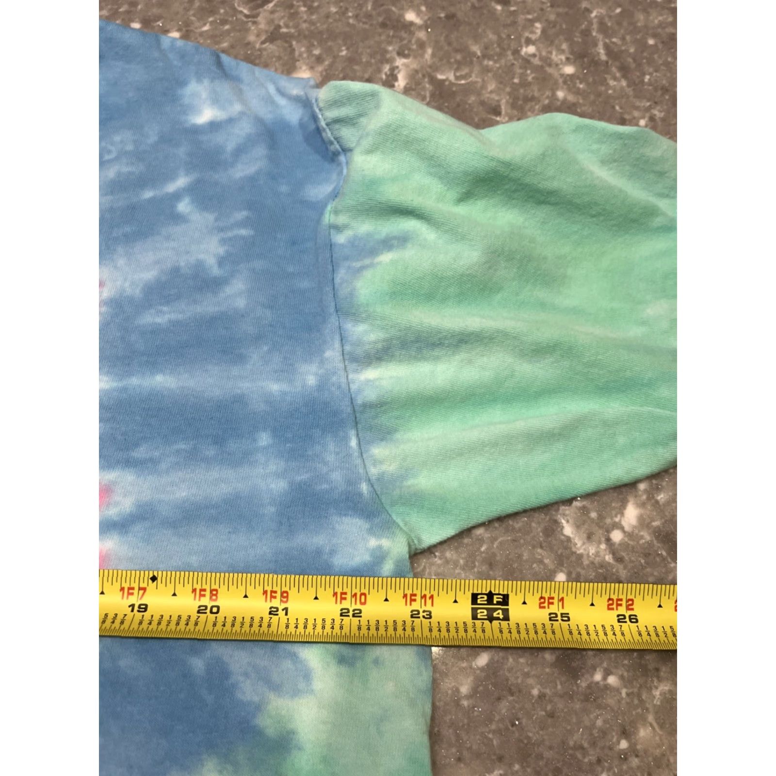 Liquid Blue Liquid Blue Grateful Dead Graphic T-shirt Men XL Tie Dye Colorful Music 75 2007 Retro All Seasons Crew Neck Short Sleeve Cotton Regular Shirt Size US XL / EU 56 / 4 - 4 Thumbnail