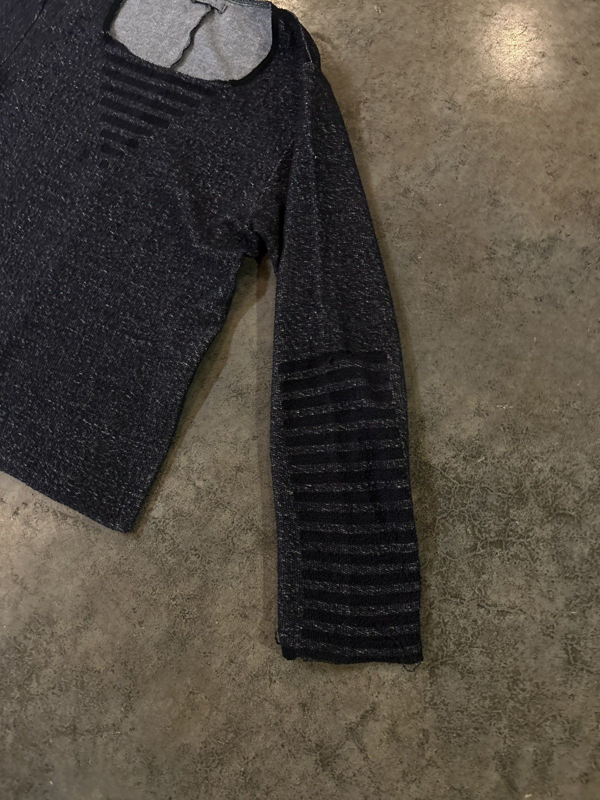 Maison MIHARA YASUHIRO MIHARAYASUHIRO DISTRESSED SWEATER 2006 Size US M / EU 48-50 / 2 - 4 Thumbnail