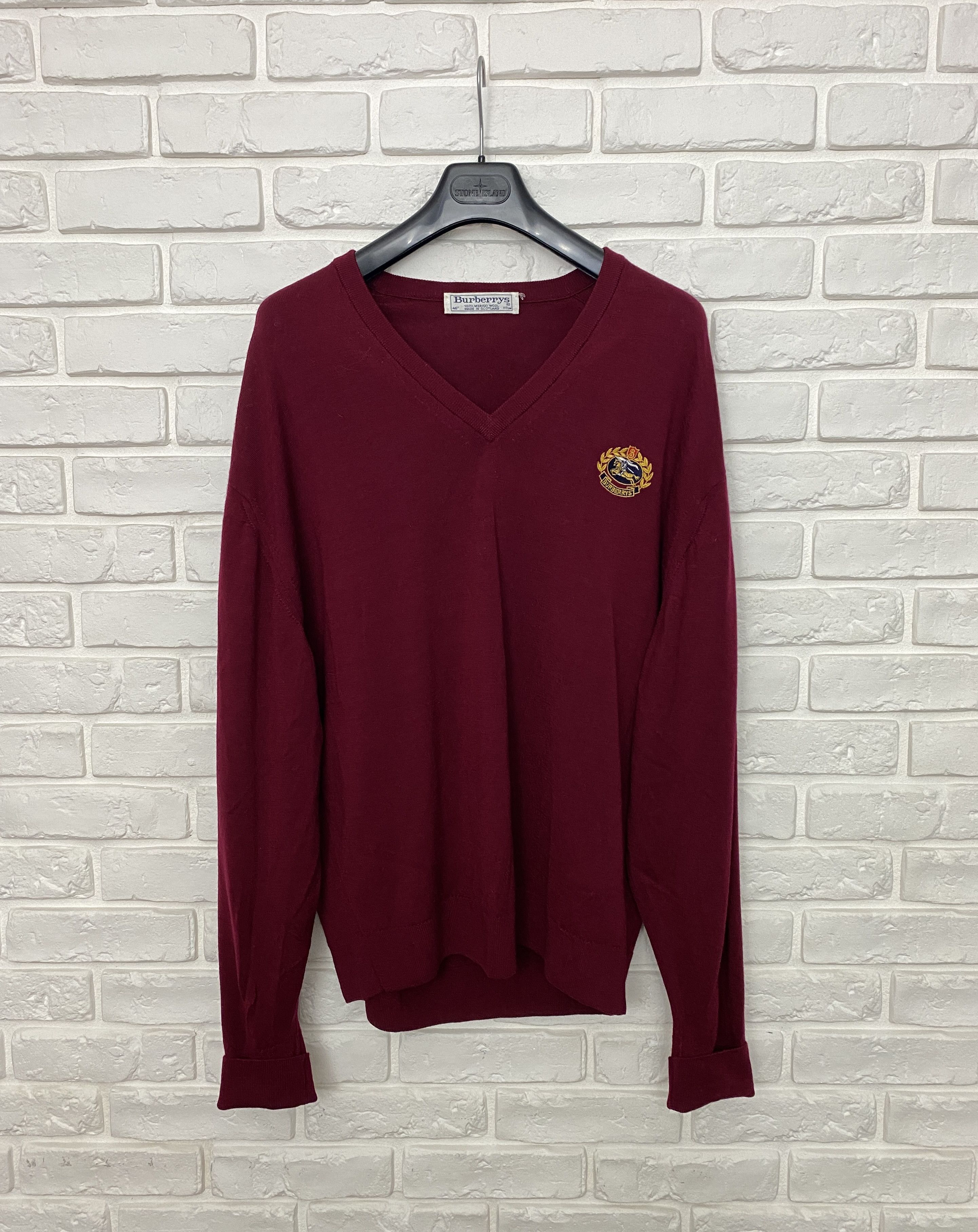Burberry Burberrys Burberry Wool Sweater V-Neck Pullover Size 46" Size US XL / EU 56 / 4 - 1 Thumbnail