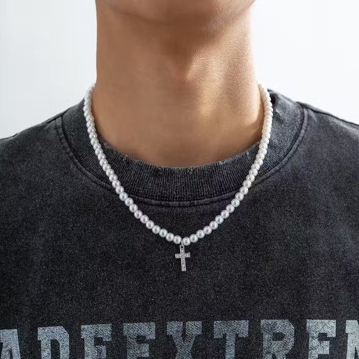Jewelry × Vintage Cross Pearl Necklace Size ONE SIZE - 1 Thumbnail