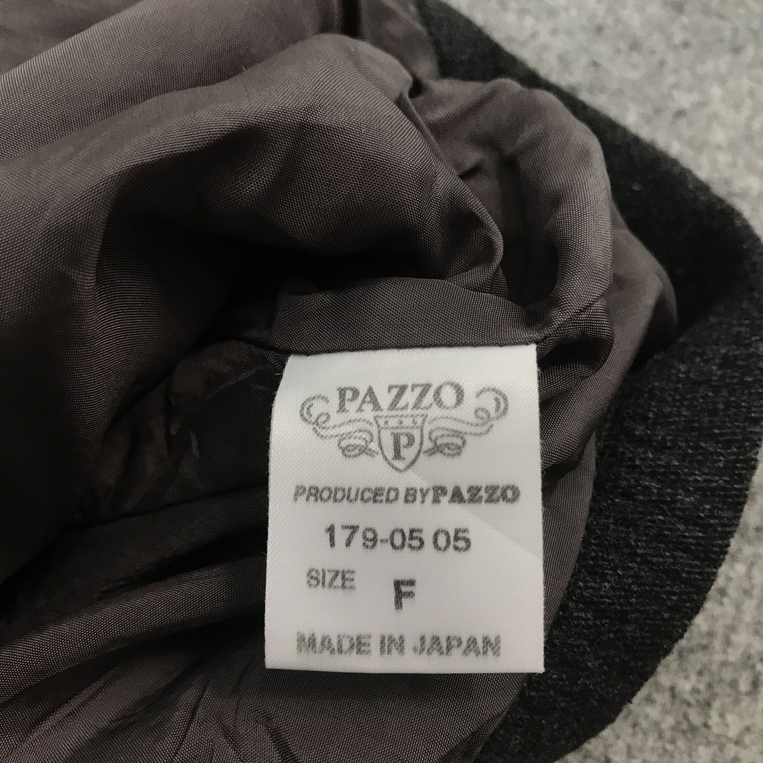 Pazzo pazzo Wool button vest made in Japan K69B19 Size US M / EU 48-50 / 2 - 9 Thumbnail