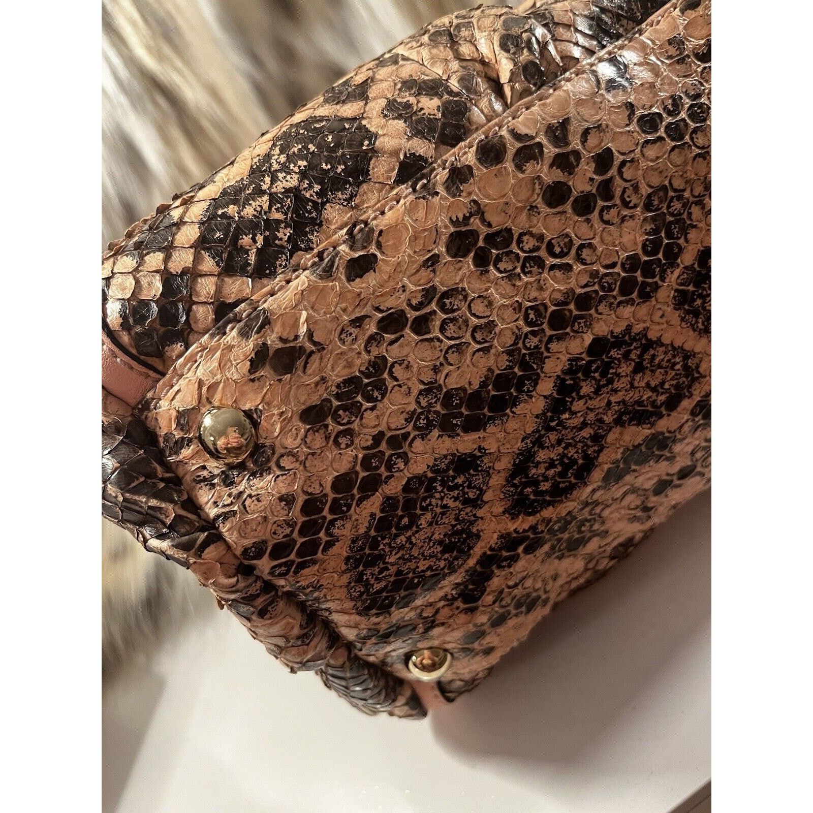 Gucci RARE Gucci PYTHON Handbag LARGE, Tan/pink. Size ONE SIZE - 10 Thumbnail