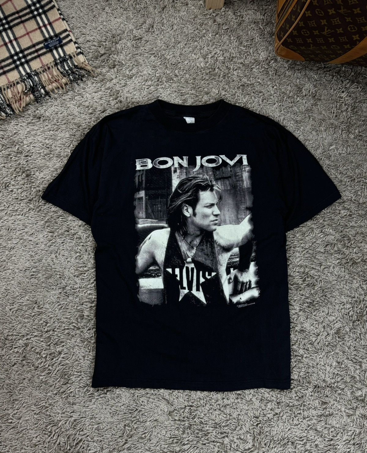 Band Tees × Vintage Vintage rock t shirt Bon Jovi World Tour 1993 original item Size US L / EU 52-54 / 3 - 2 Thumbnail
