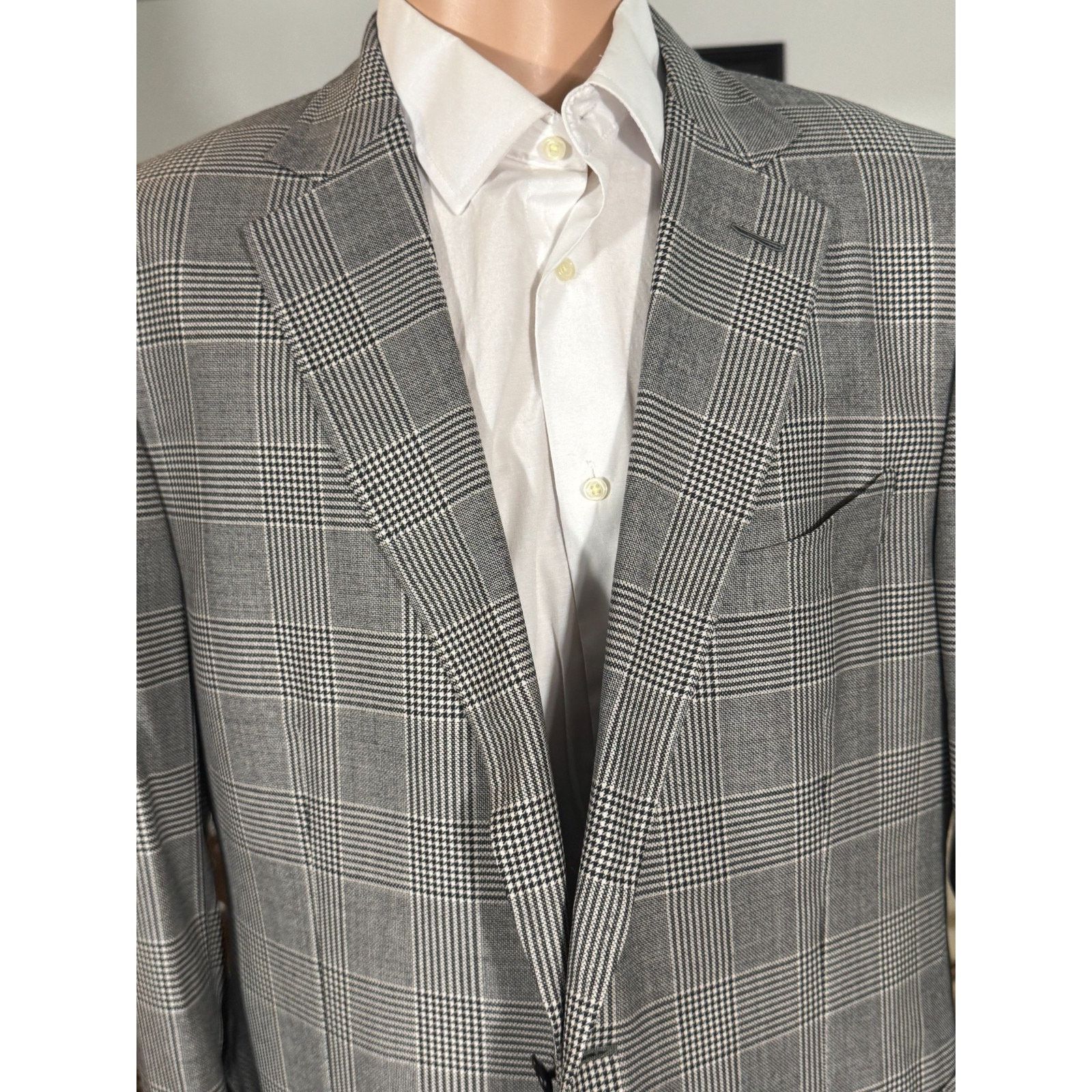Tom Ford Tom Ford New w Tags PrinceWales Houndstooth Blazer 56 EU 46R Size 46R - 14 Thumbnail