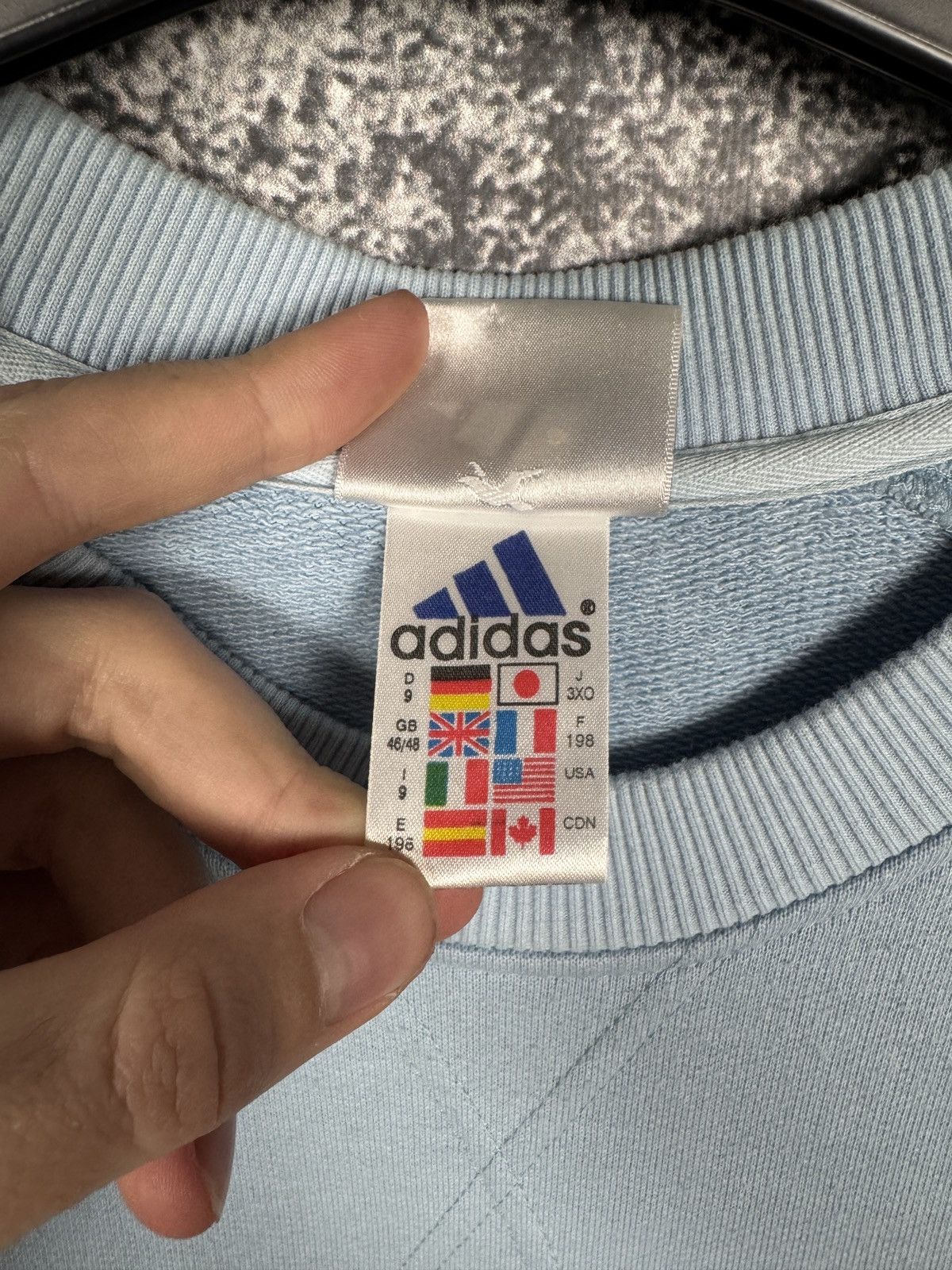 Adidas Adidas Crewneck Sweatshirt Vintage 90s Big Logo Retro Y2K XL Size US XL / EU 56 / 4 - 7 Thumbnail