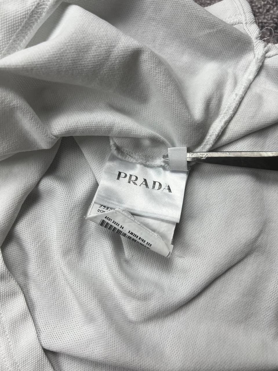 Prada Prada Polo White Tab T-Shirt Luxury Size US L / EU 52-54 / 3 - 10 Thumbnail
